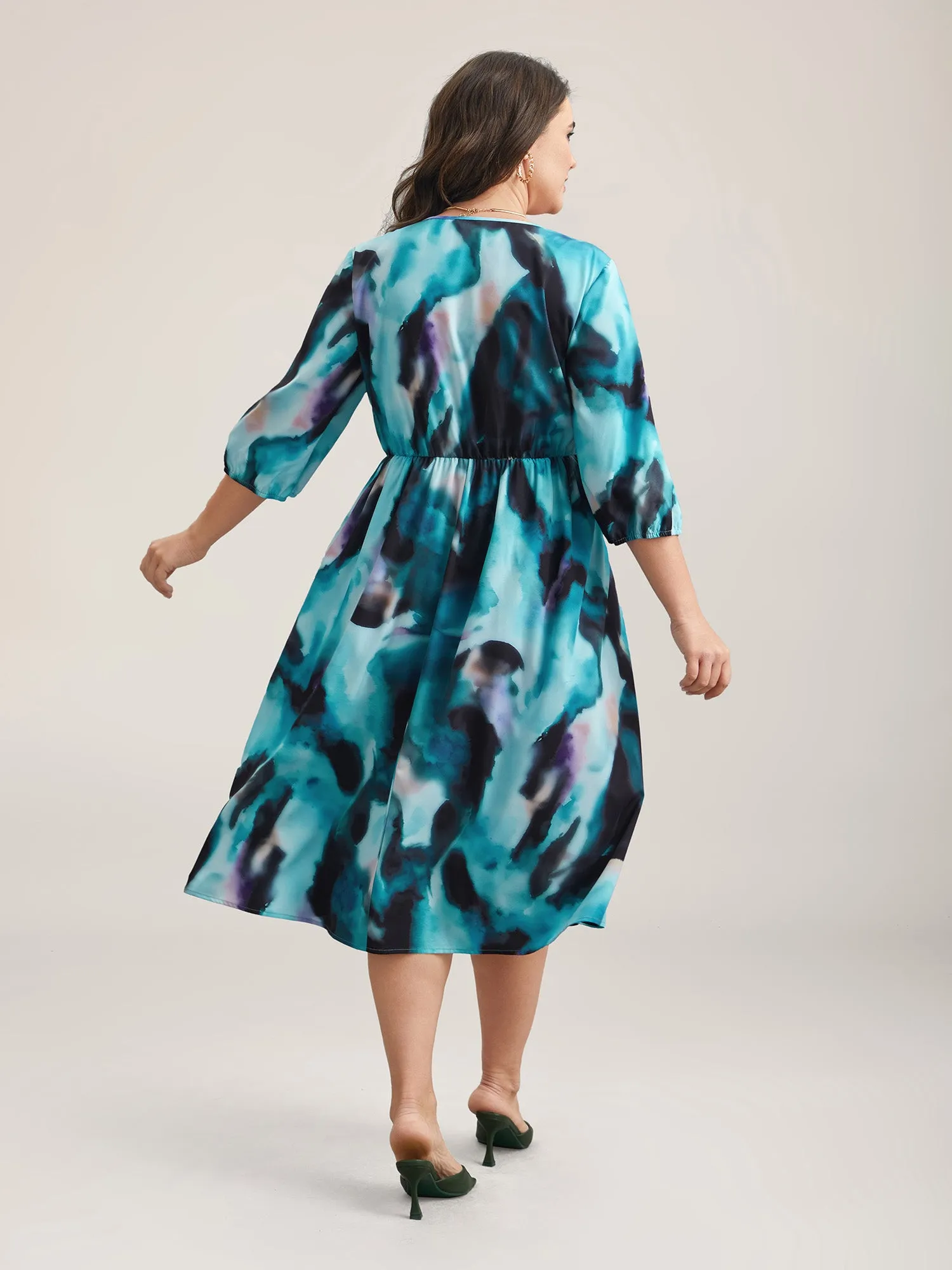 Tie-Dye Placket V-Neck Midi Dress sold by Bloomchic product image thumbnail 4