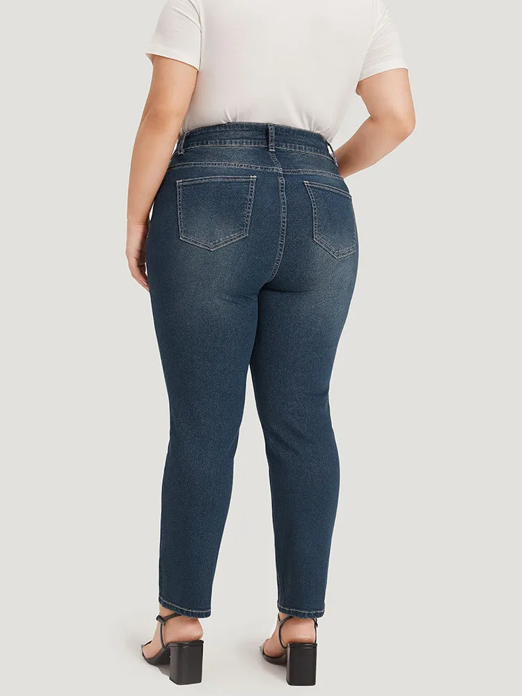 Solid High Rise Pocket Dark Wash Jeans sold by Bloomchic product image thumbnail 5