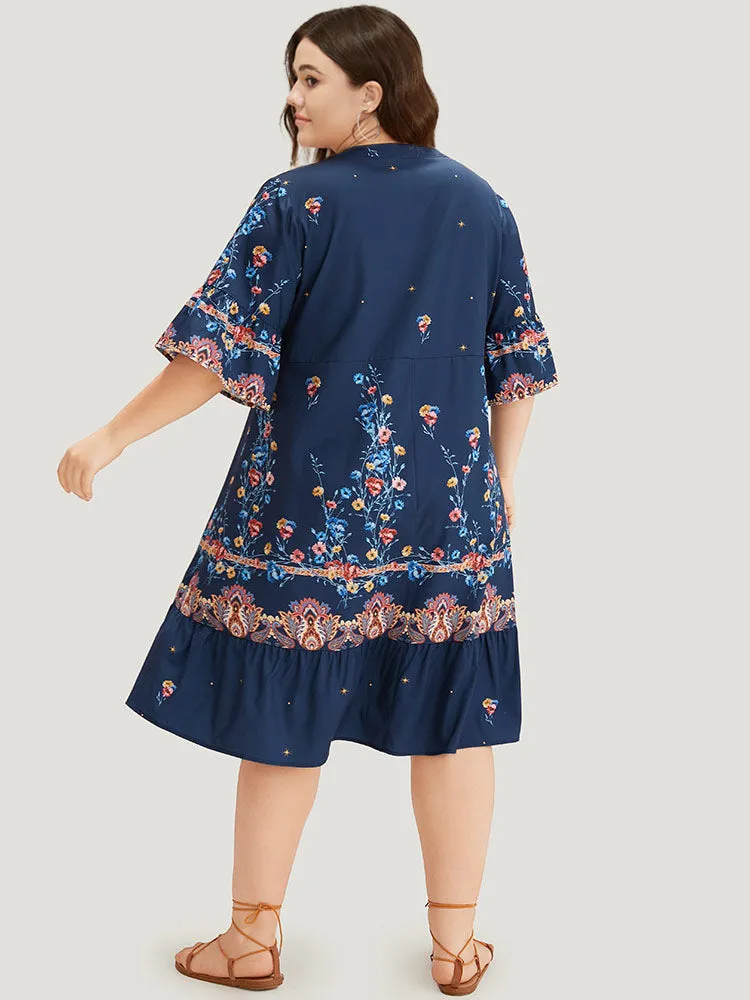 Star & Bandana Print Notched Ruffle Dress sold by Bloomchic product image thumbnail 3