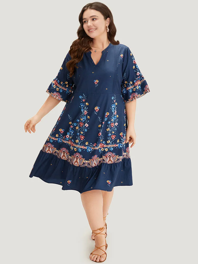 Star & Bandana Print Notched Ruffle Dress sold by Bloomchic product image thumbnail 5