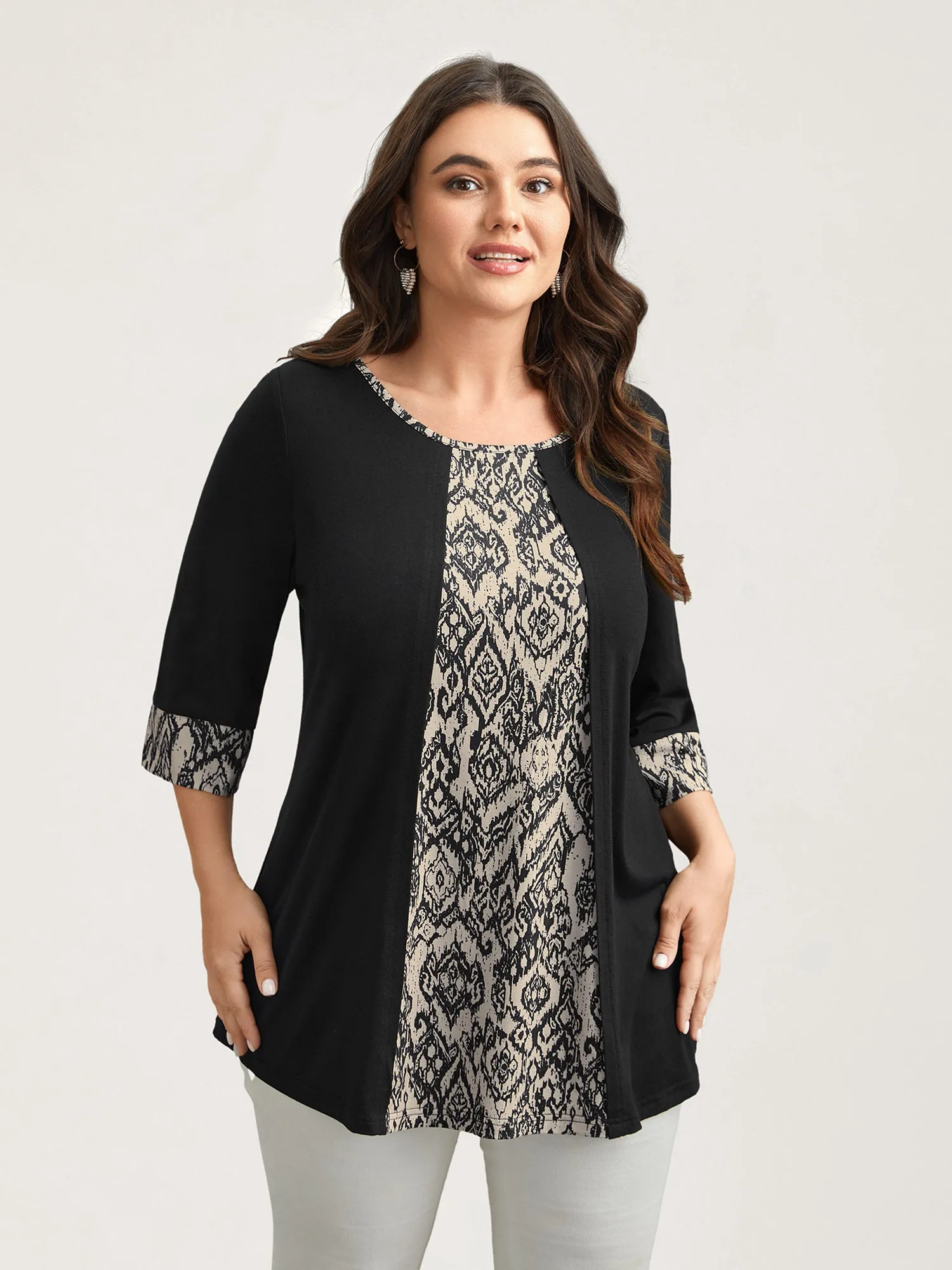 Print Patchwork Round Neck Knit Top sold by Bloomchic product image thumbnail 4