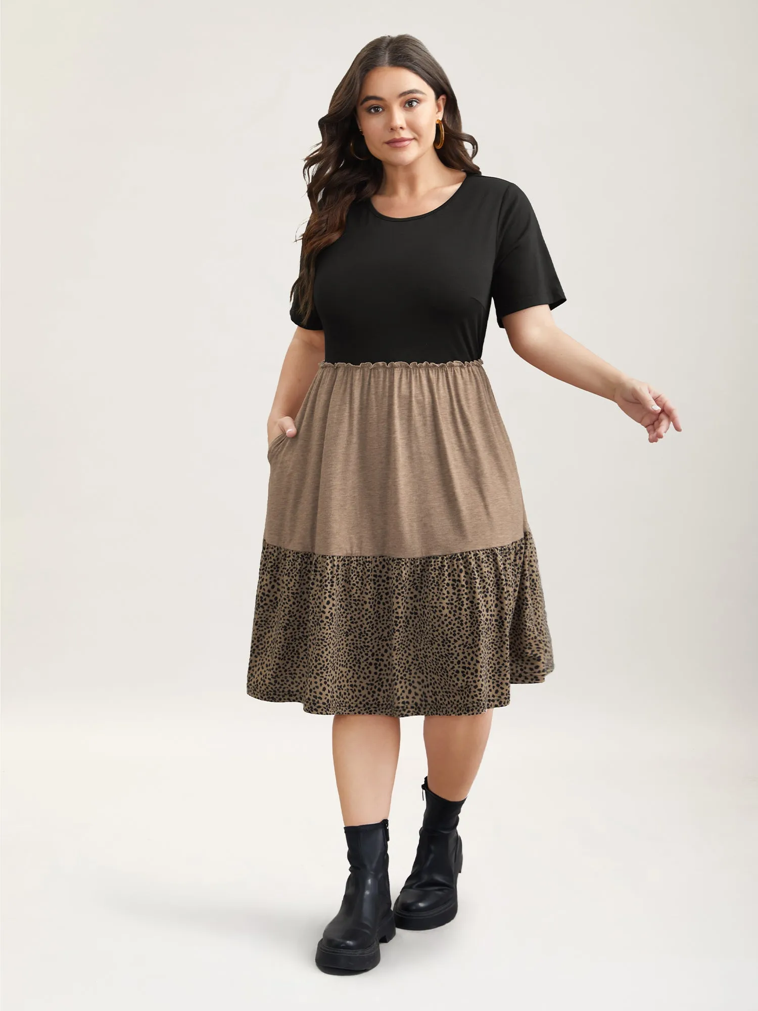 Leopard Print Color-Block Pockets Midi Dress sold by Bloomchic product image thumbnail 3