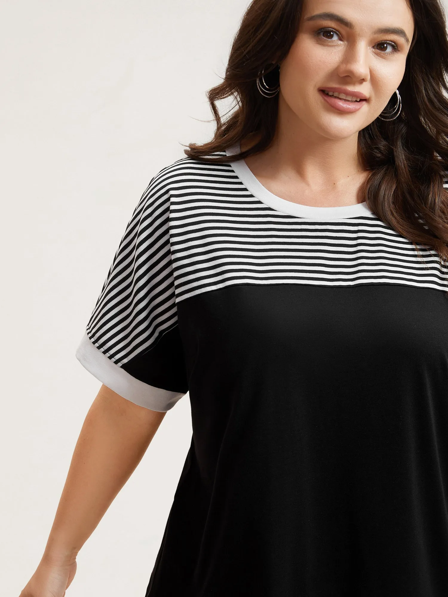 Solid and Striped Contrast Hem T-Shirt sold by Bloomchic product image thumbnail 5