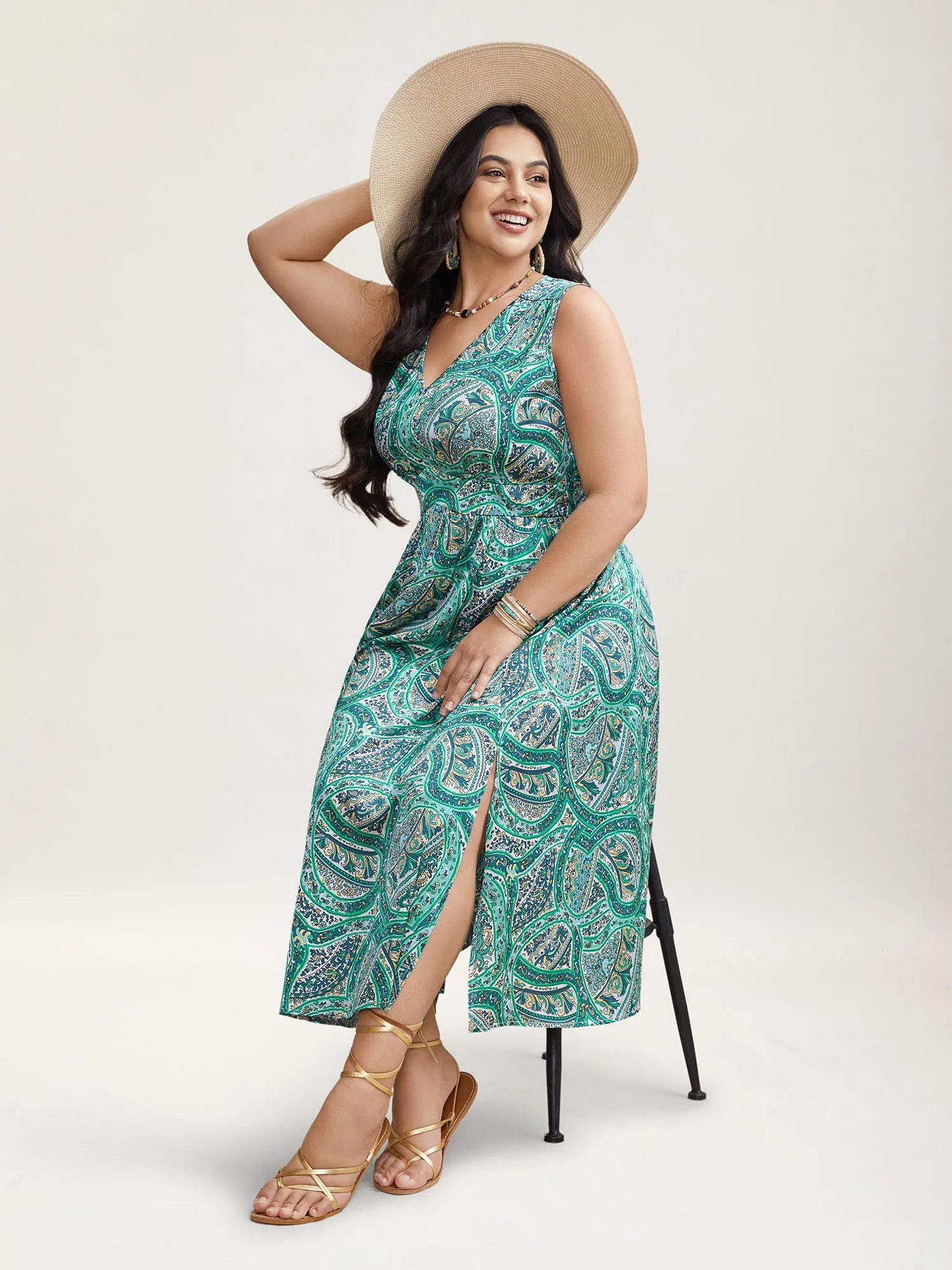 Paisley Print Off-Sleeve V-Neck Midi Dress sold by Bloomchic product image thumbnail 3