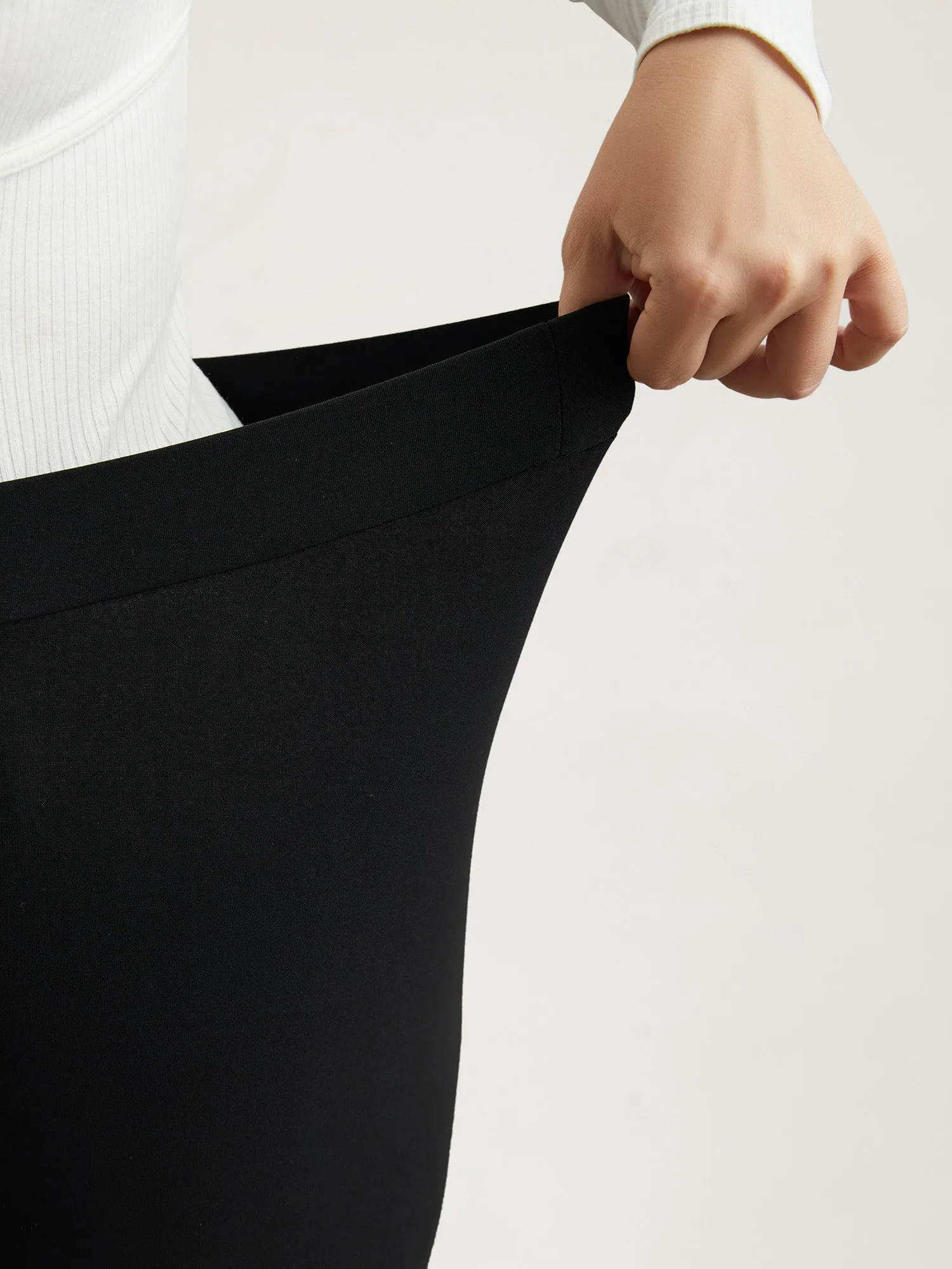 Floral Detail Mid-Rise Leggings sold by Bloomchic product image thumbnail 3