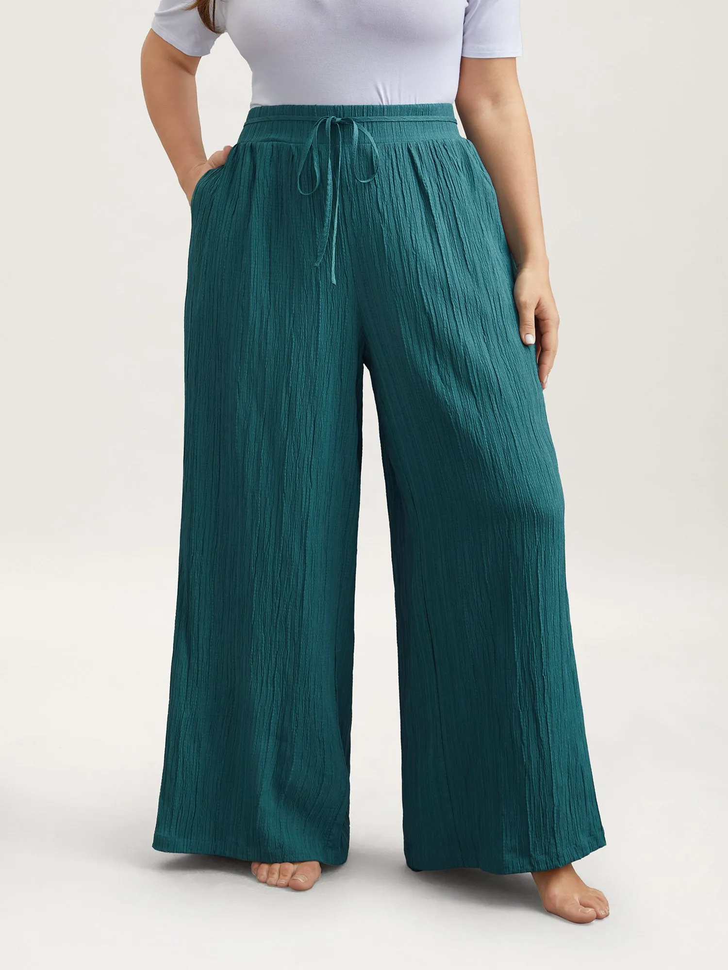 Textured Crinkled Waist-Tie Lounge Bottoms sold by Bloomchic product image thumbnail 4