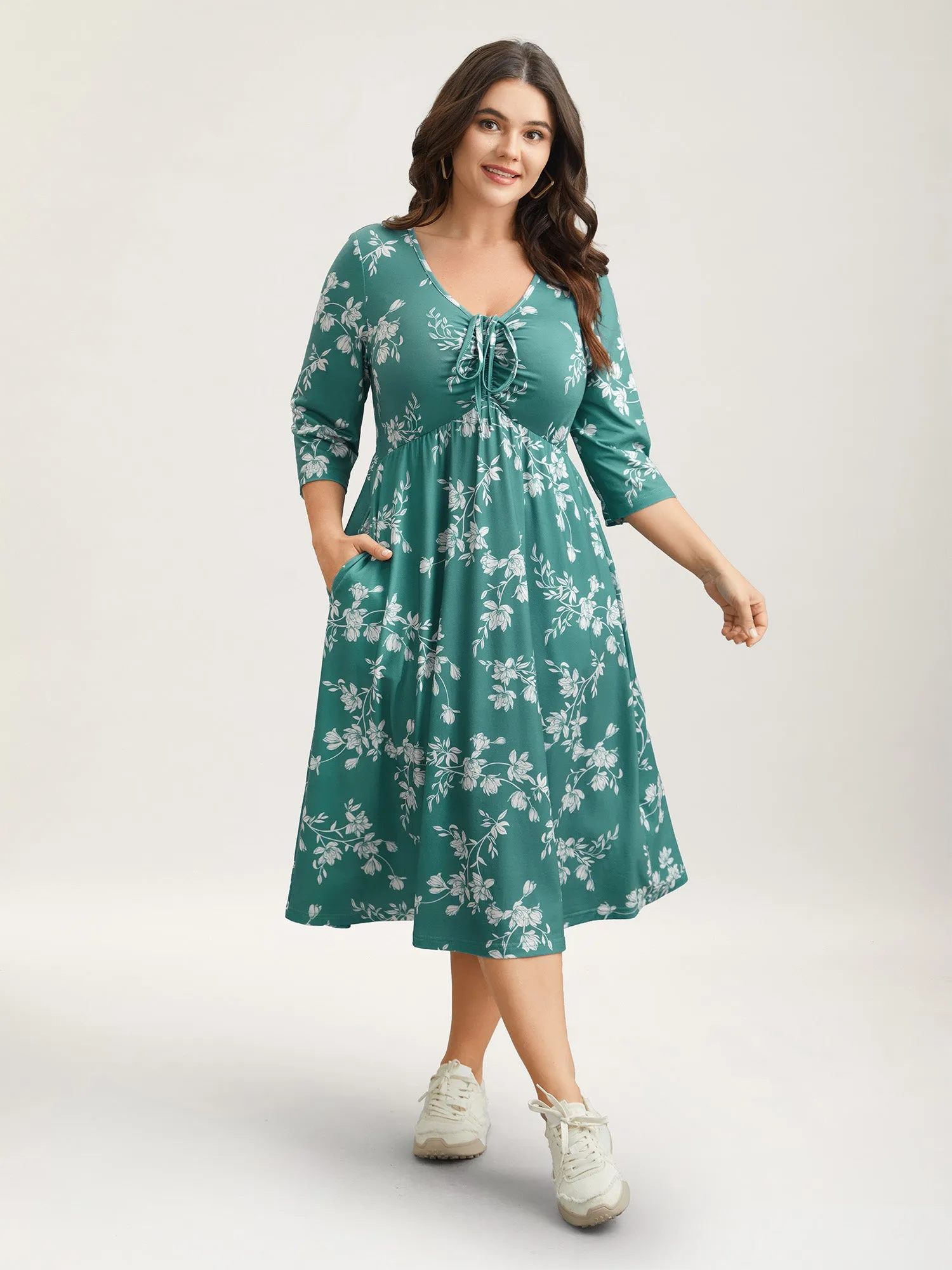 Feels like Spring Printed Drawstring Midi Dress sold by Bloomchic product image thumbnail 2