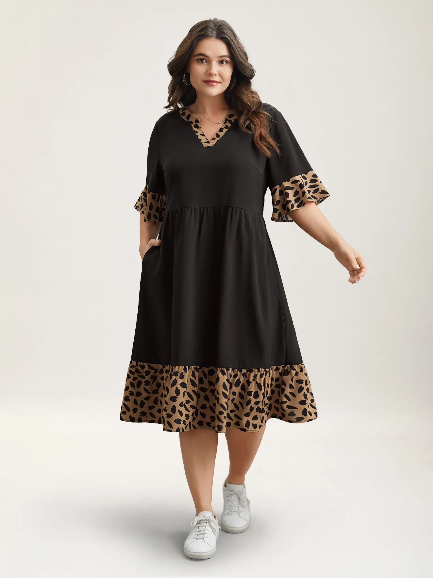 Leopard Print Spliced Tiered Midi Dress sold by Bloomchic product image thumbnail 2