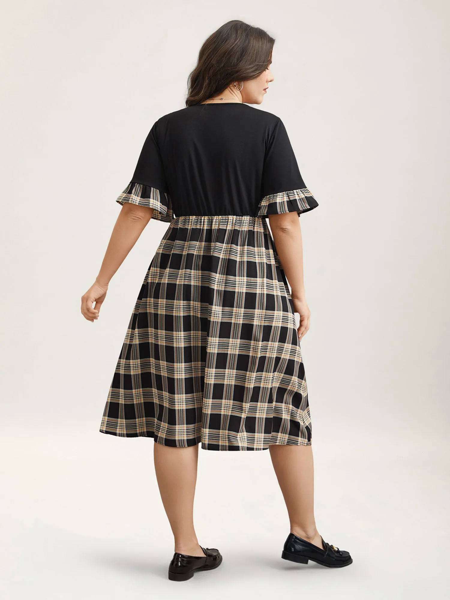 Plaid Color Block Flared Sleeve Midi Dress sold by Bloomchic product image thumbnail 5