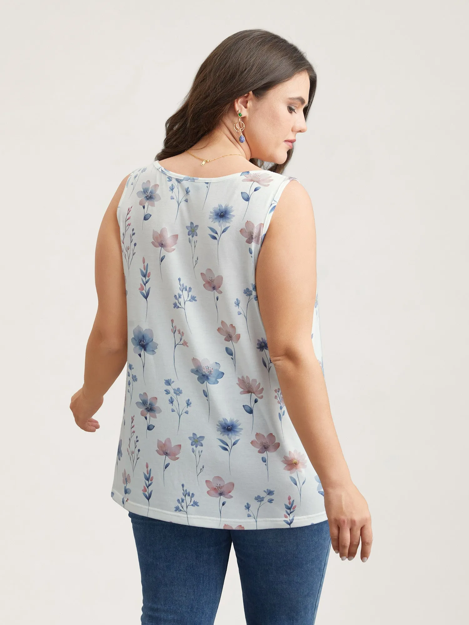 Stretchy Floral Print Fitted Vest sold by Bloomchic product image thumbnail 3
