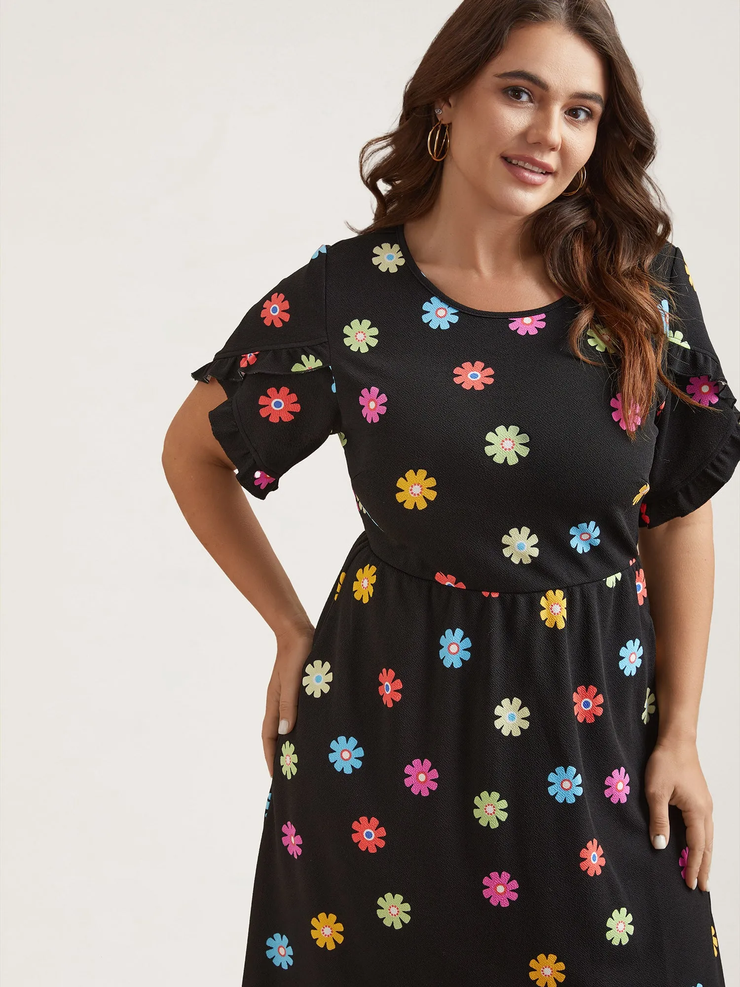Stretchy-Waist Floral Print Pockets Midi Dress sold by Bloomchic