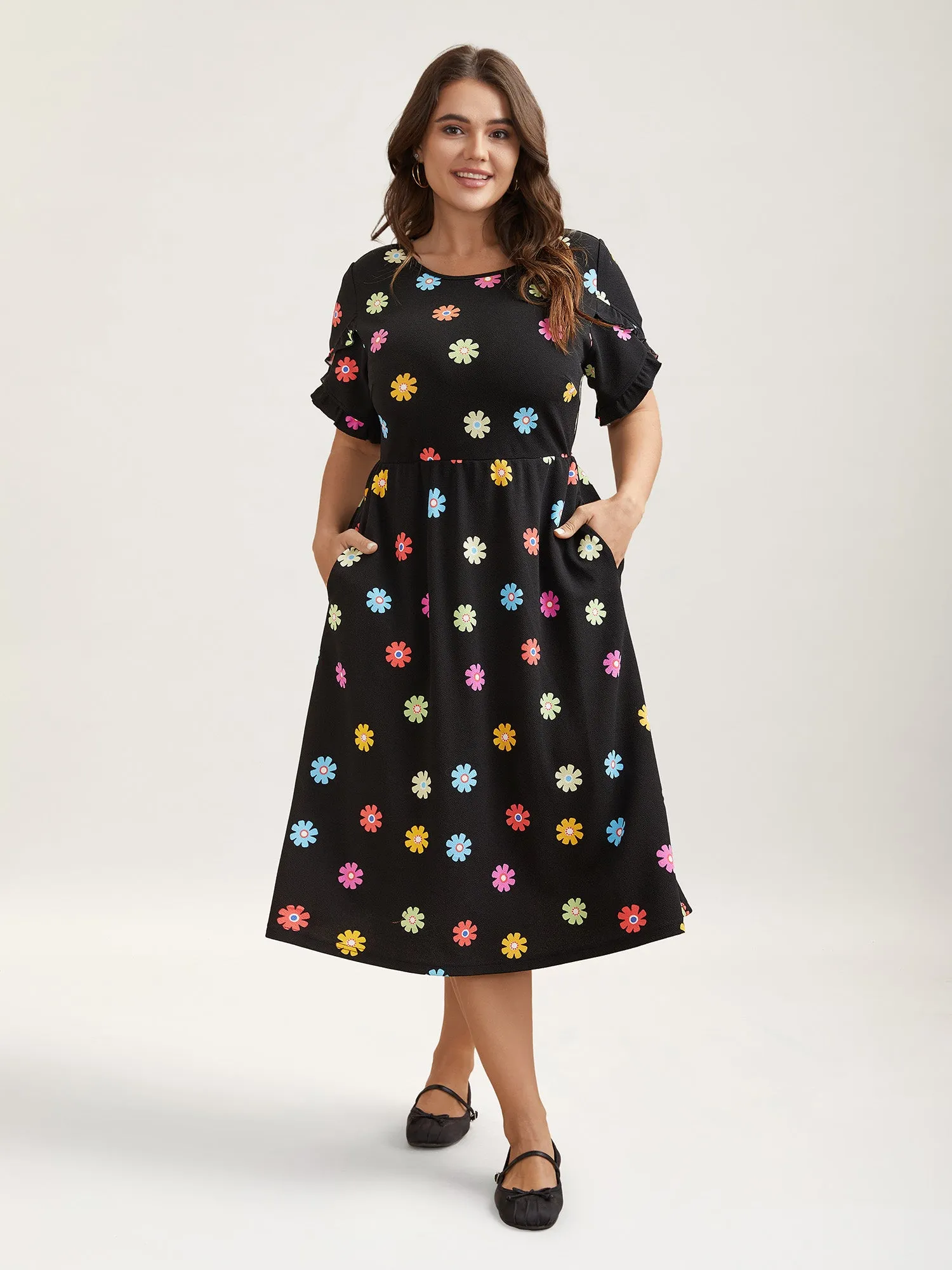 Stretchy-Waist Floral Print Pockets Midi Dress sold by Bloomchic product image thumbnail 2