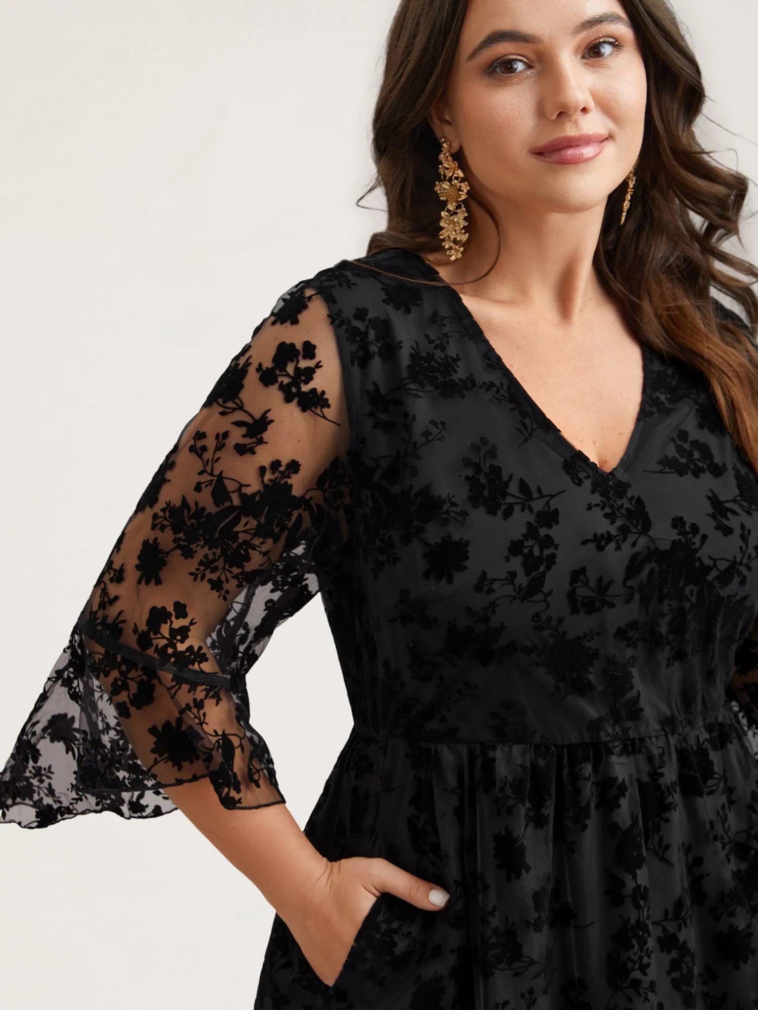 Sheer Textured Waist-Cinched Midi Dress sold by Bloomchic product image thumbnail 2