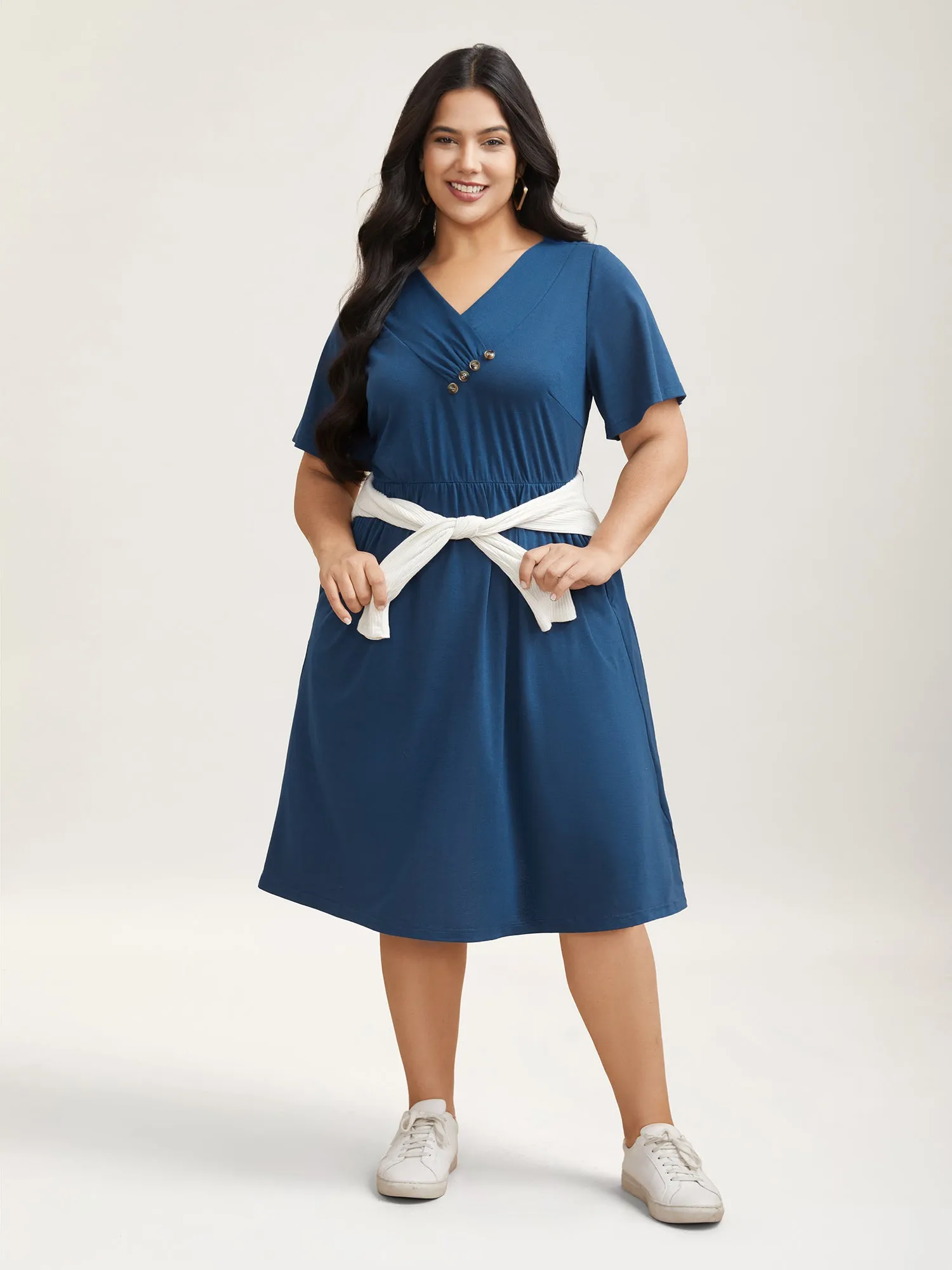 Button Detail Pleated Pockets Midi Dress sold by Bloomchic product image thumbnail 5