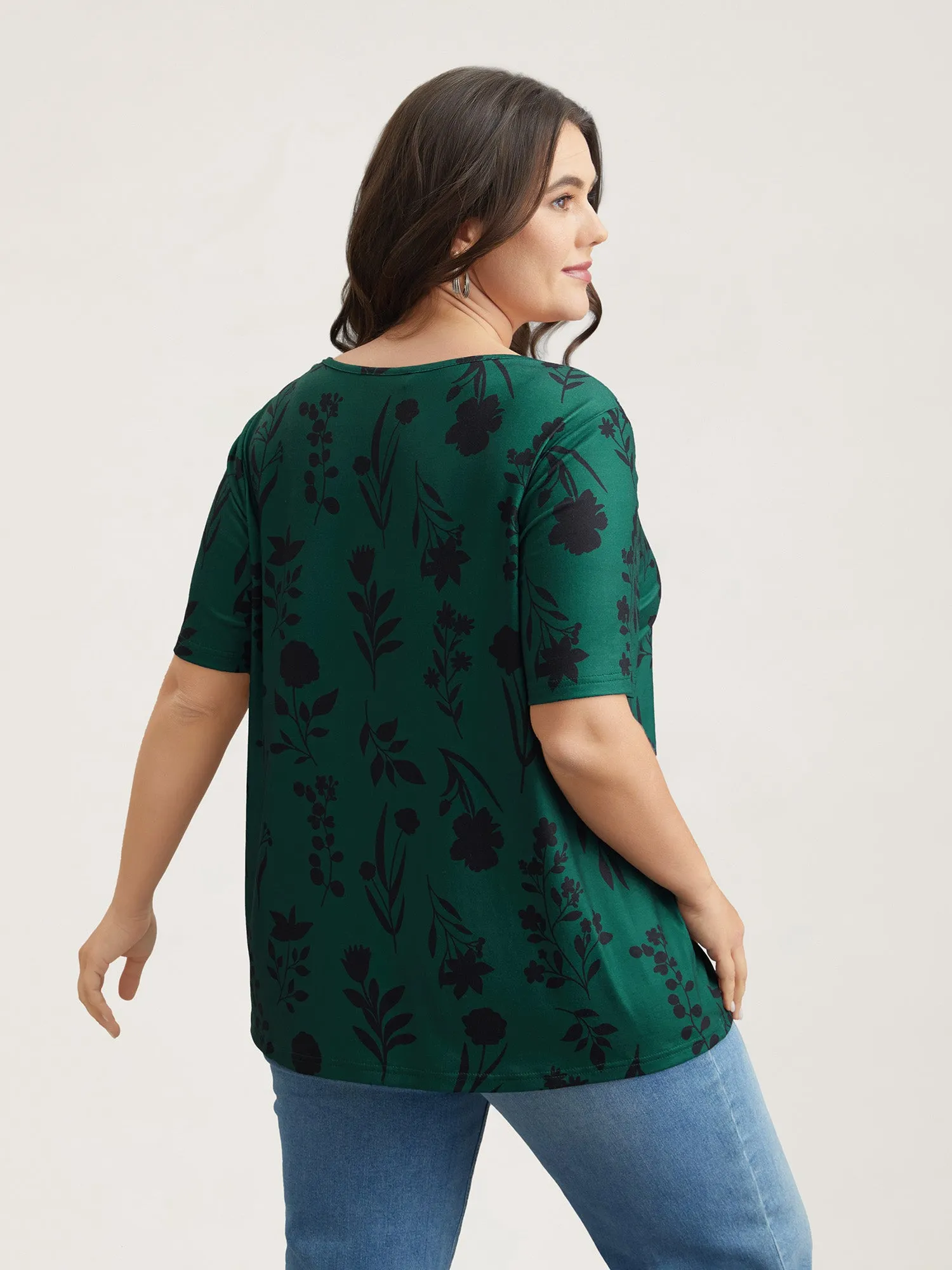 Stretchy Floral Print V-Neck T-Shirt sold by Bloomchic product image thumbnail 4
