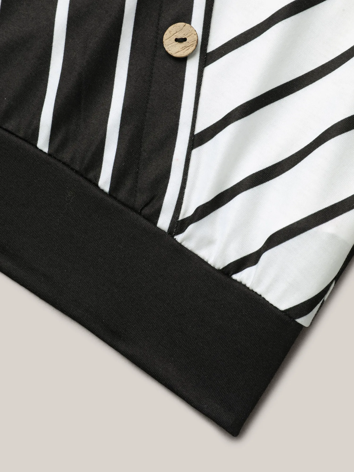 Color Contrast Stripes Button Top sold by Bloomchic product image thumbnail 5