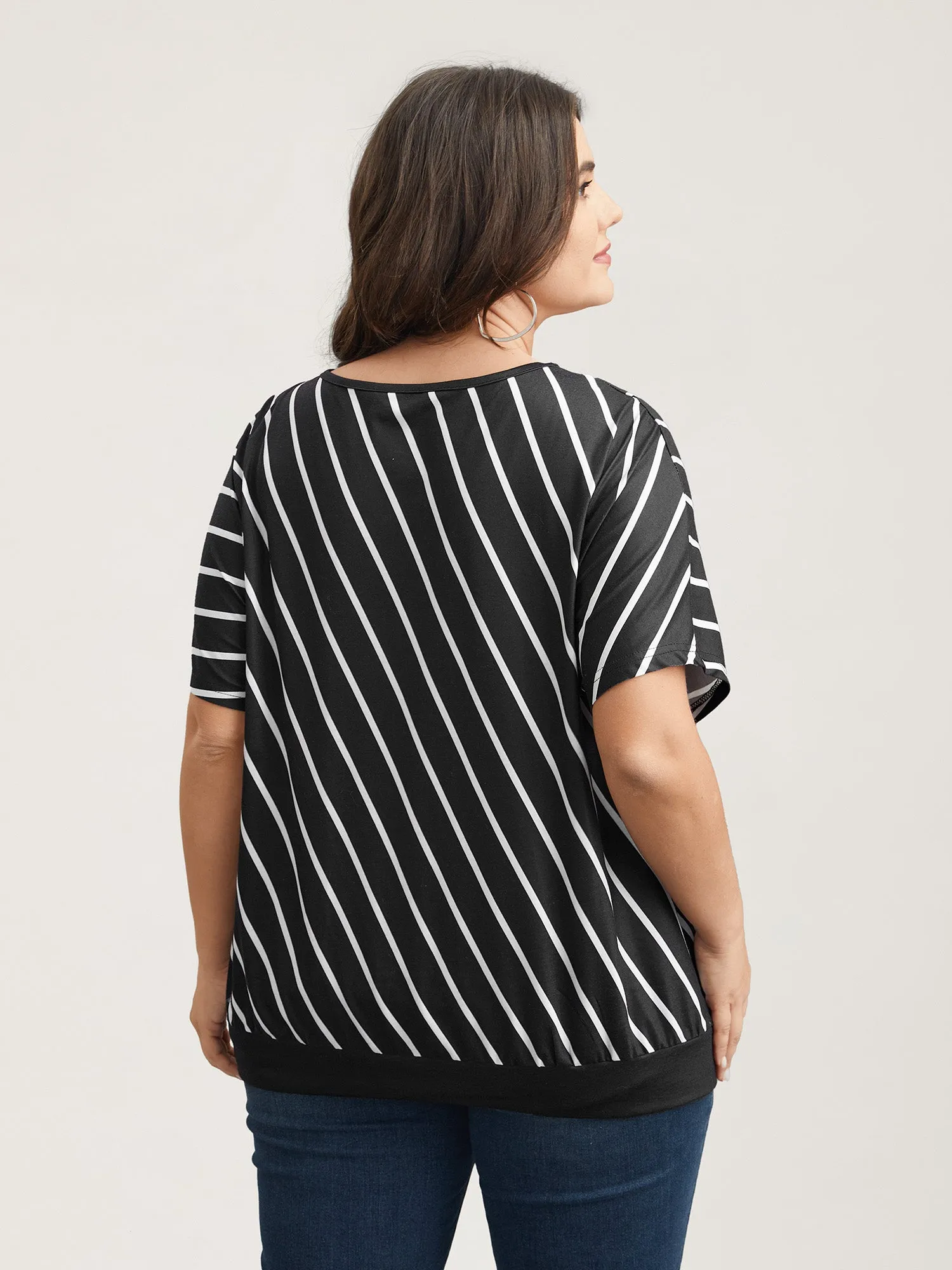 Color Contrast Stripes Button Top sold by Bloomchic product image thumbnail 4