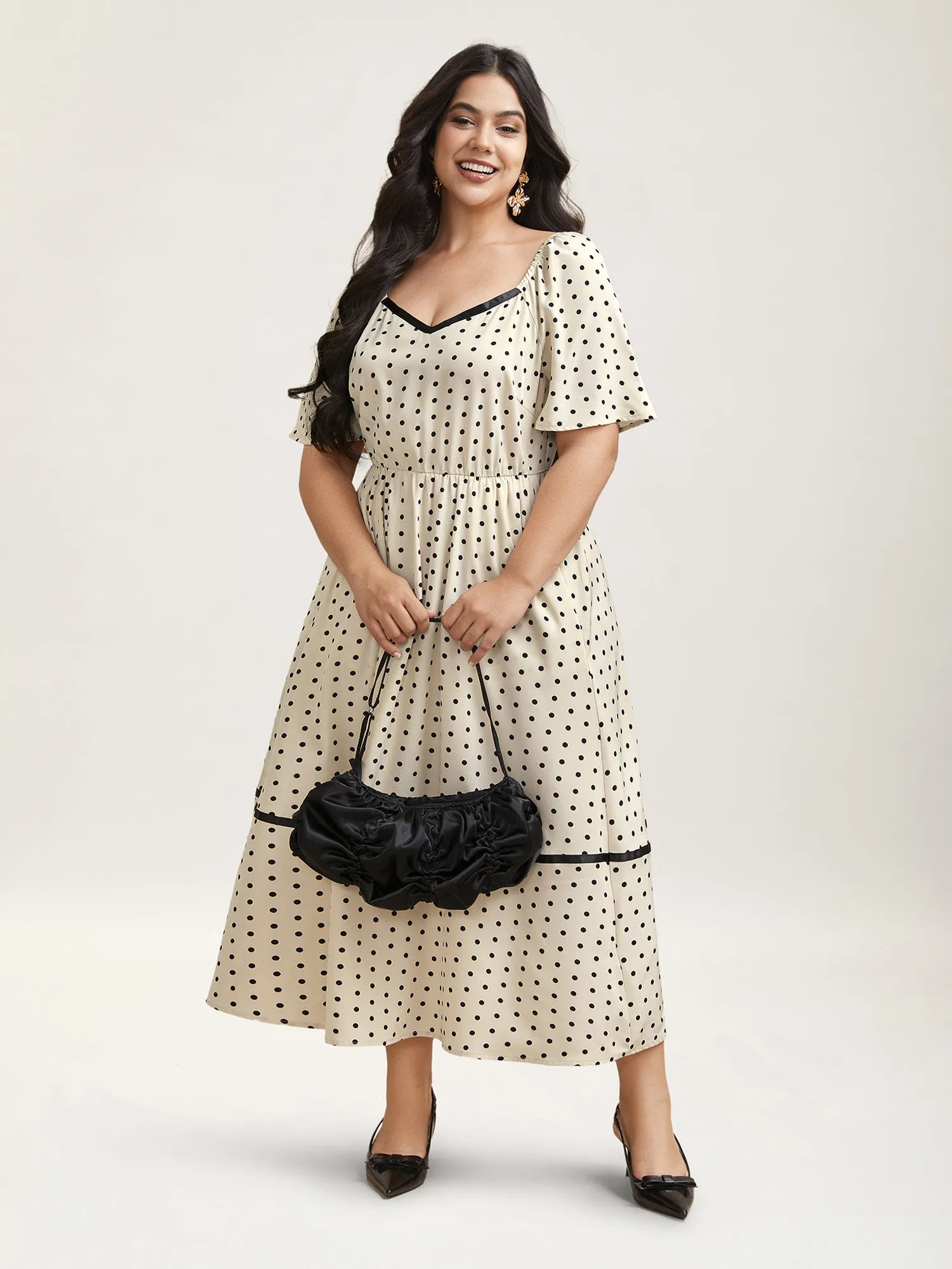 Dot Print Sweetheart Neck Tiered Maxi Dress sold by Bloomchic product image thumbnail 3