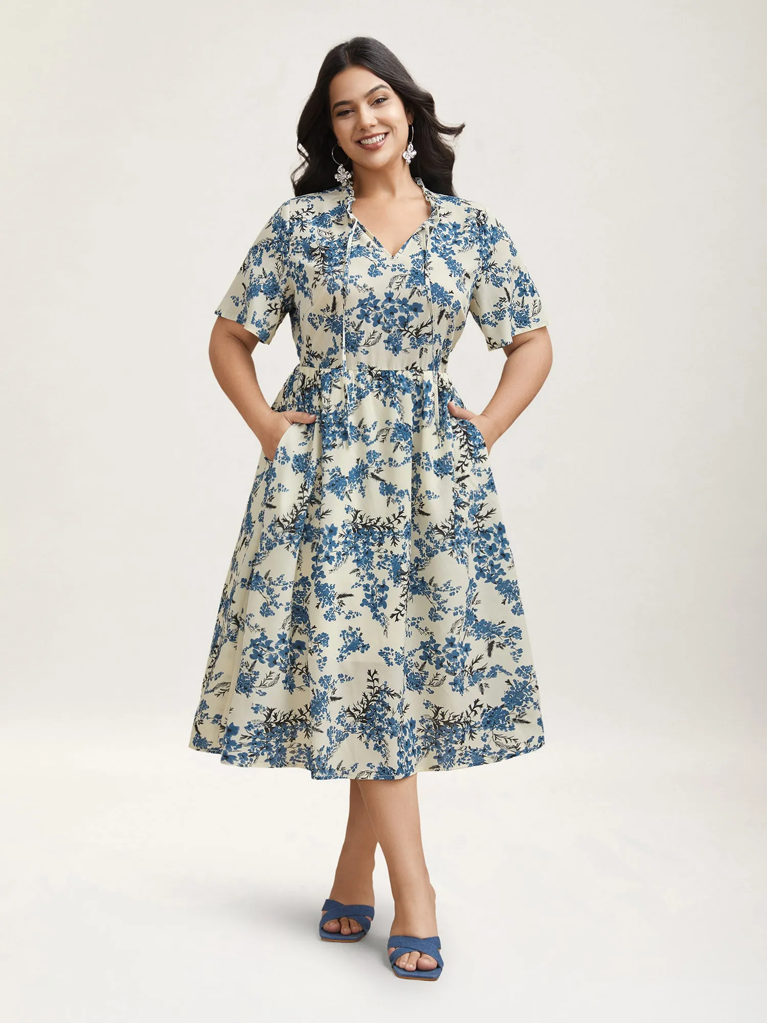 In Full Bloom Notched Collar Pockets Midi Dress sold by Bloomchic product image thumbnail 3