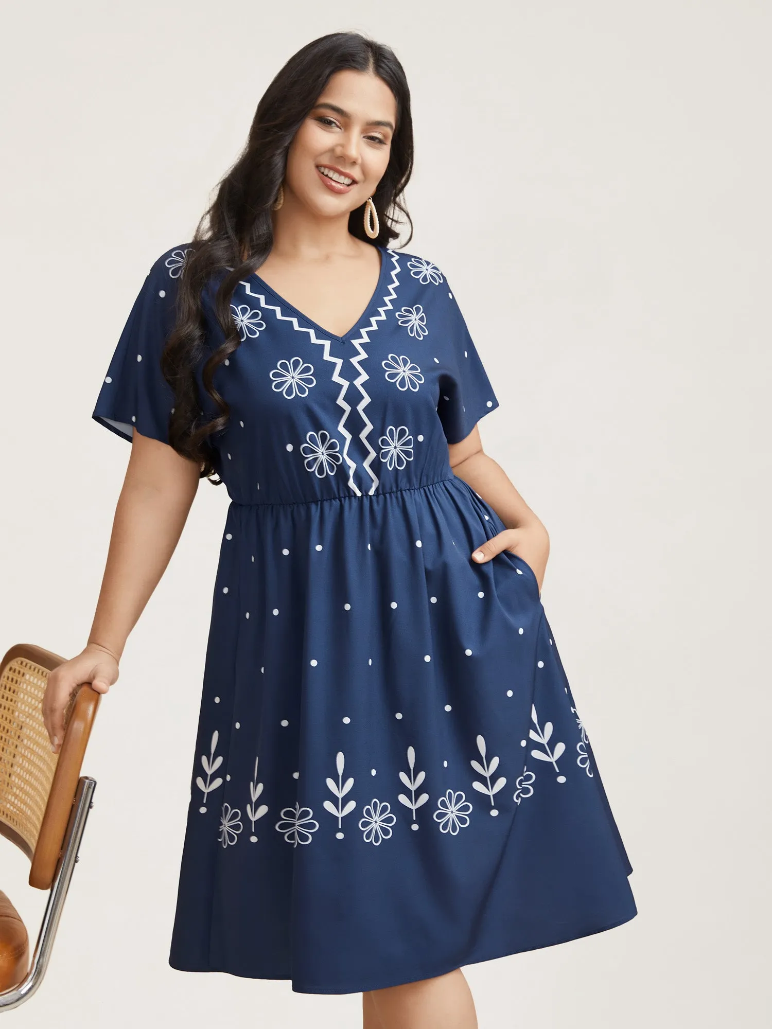 Floral Print V-Neck Pockets Midi Dress sold by Bloomchic