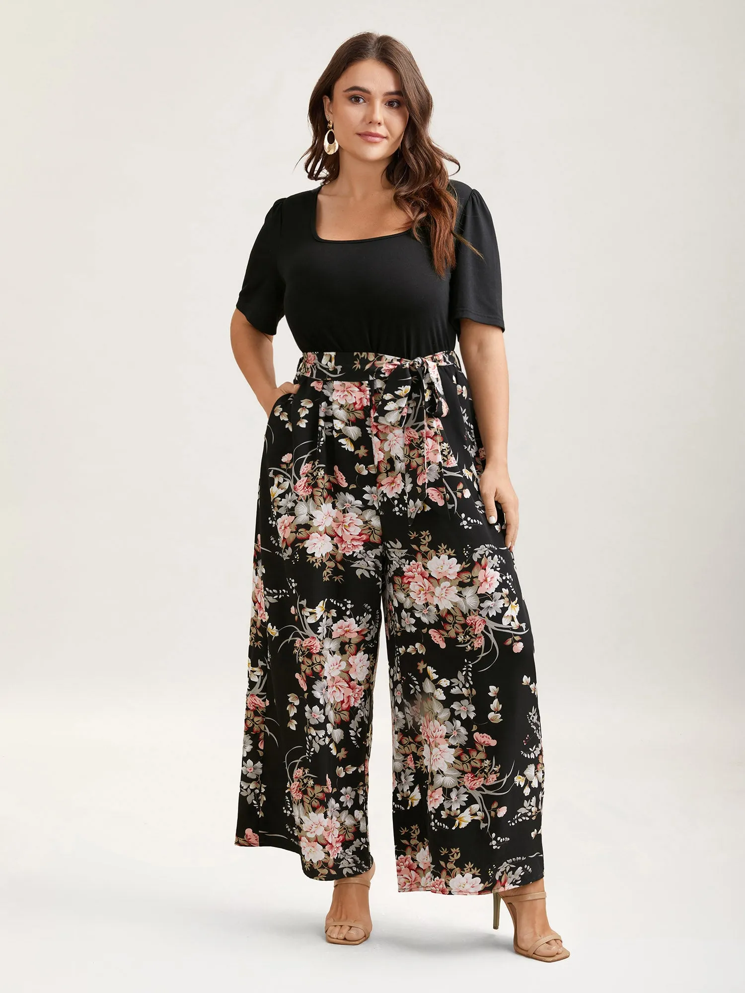 Color Contrast Belted Panel Pockets Jumpsuit sold by Bloomchic