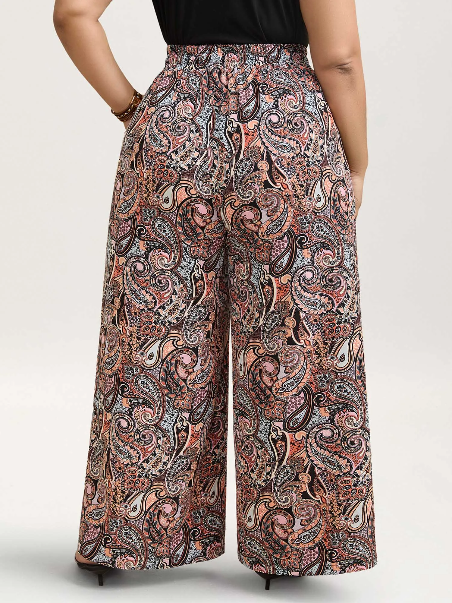 Paisley Print Drawstring Wide-Leg Pants sold by Bloomchic product image thumbnail 5