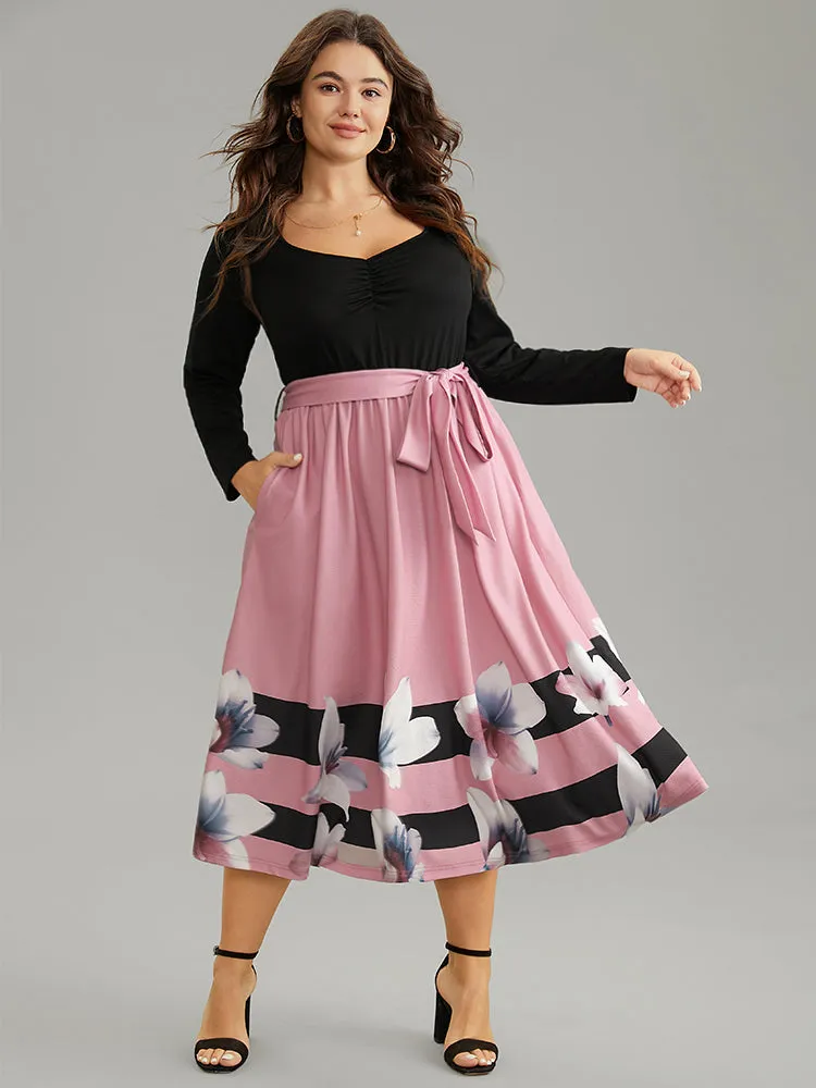 Floral Contrast Ruched Square Neck Belted Dress sold by Bloomchic product image thumbnail 2