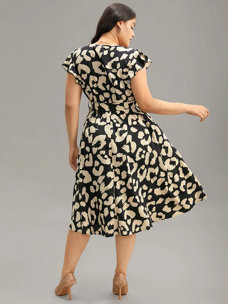 Graphic Print Keyhole Pocket Belted Flutter Trim Dress sold by Bloomchic product image thumbnail 3