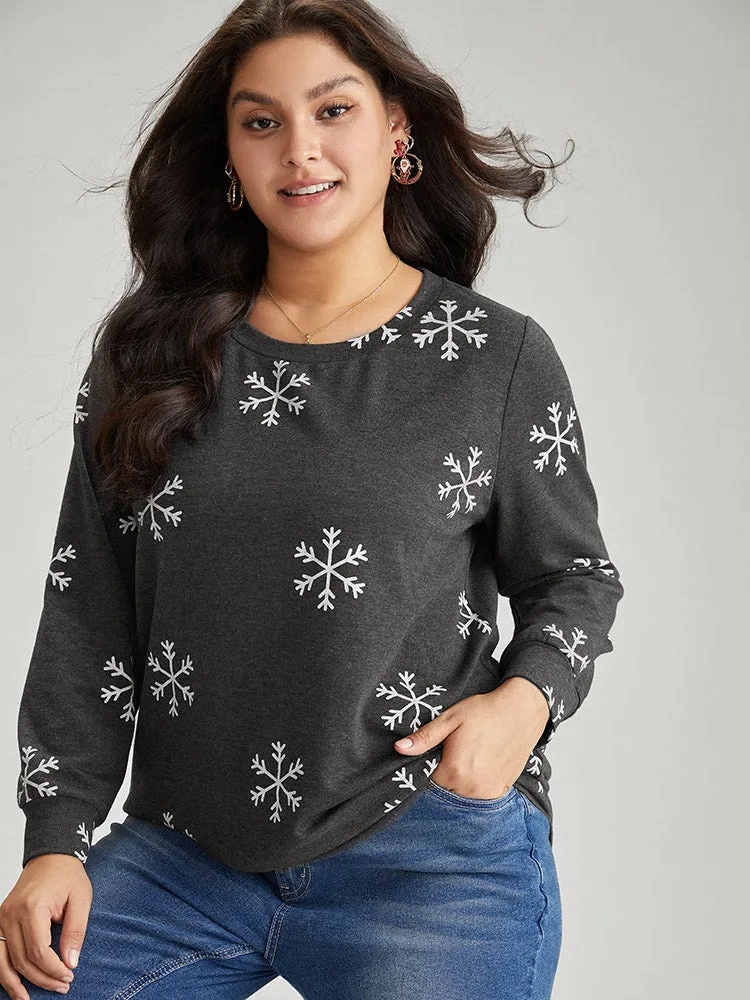 Snowflake Print Round Neck Sweatshirt sold by Bloomchic product image thumbnail 3