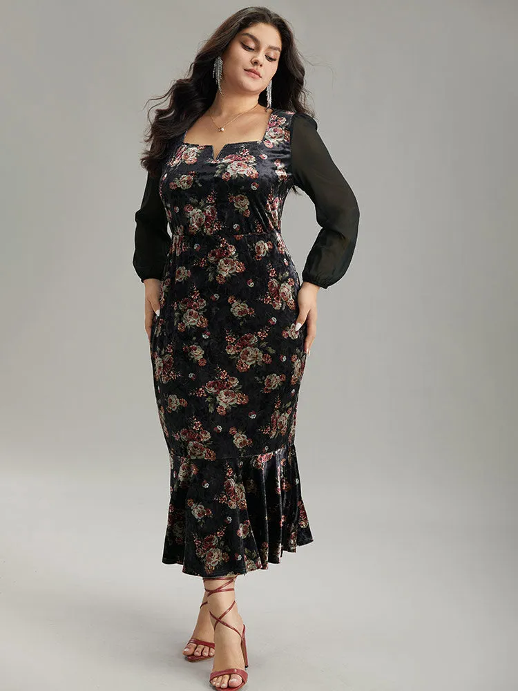 Velvet Floral Notched Ruffles Mermaid Hem Dress sold by Bloomchic product image thumbnail 4