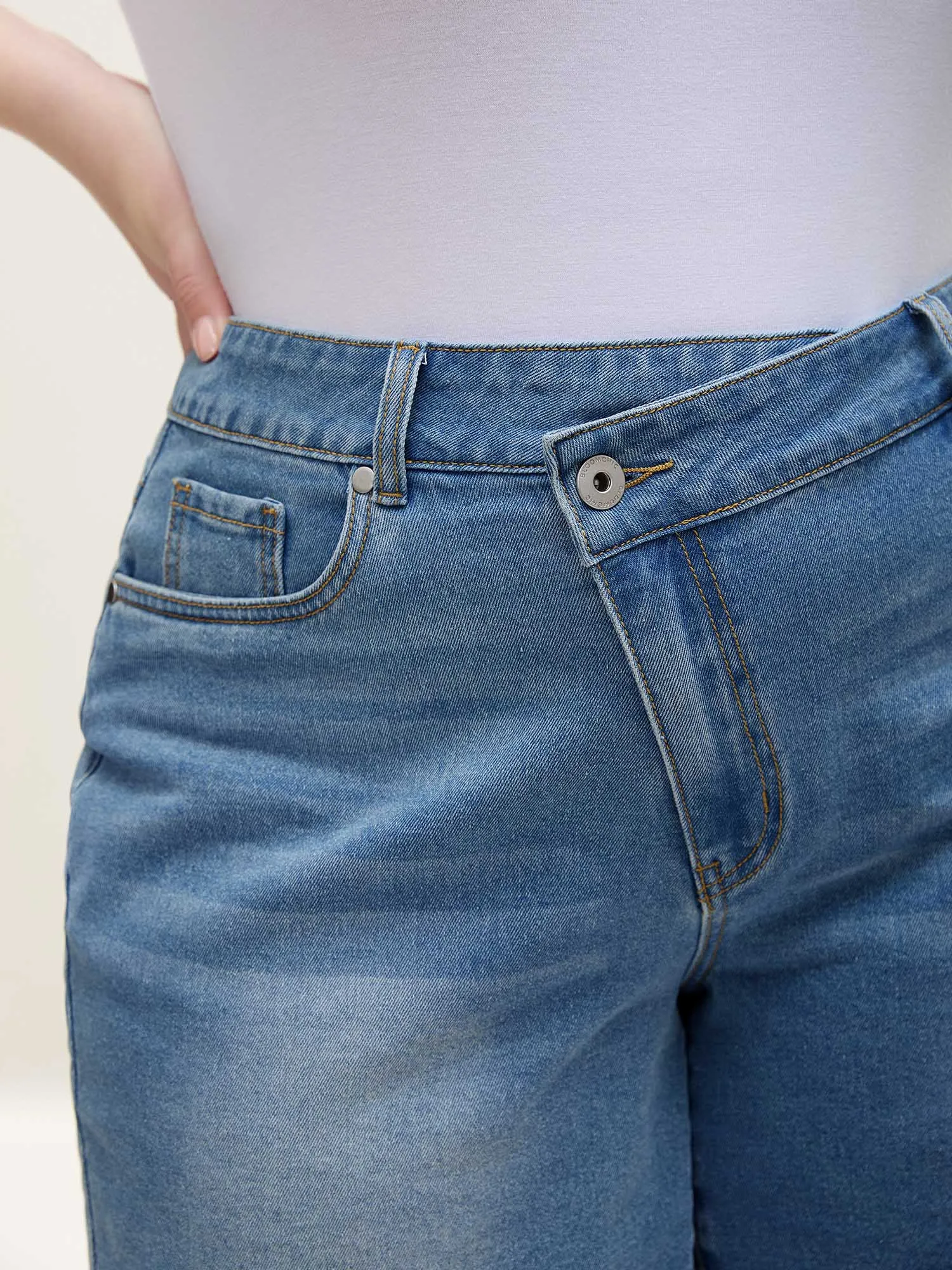 Overlap Whiskered Wash Straight Denim Shorts sold by Bloomchic product image thumbnail 4