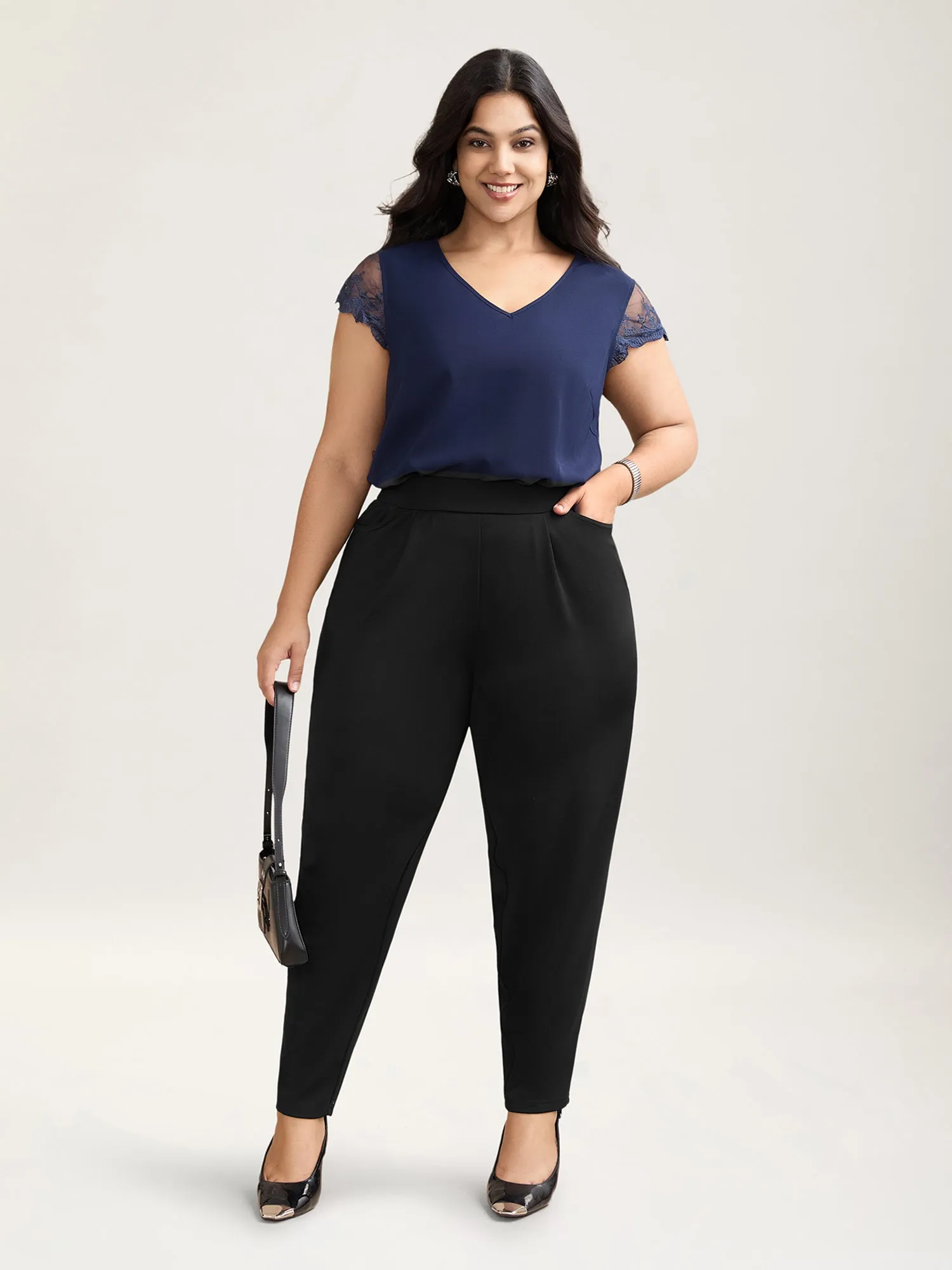 Pleated Stretchy Waist Skinny-Fit Pants sold by Bloomchic product image thumbnail 5