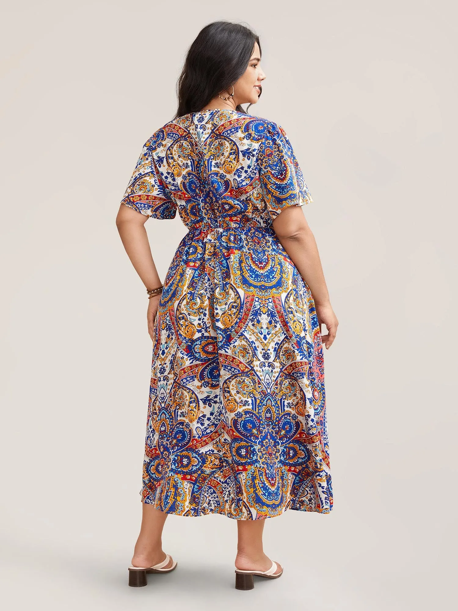 Paisley Print Pockets Surplice Neck Midi Dress sold by Bloomchic product image thumbnail 4