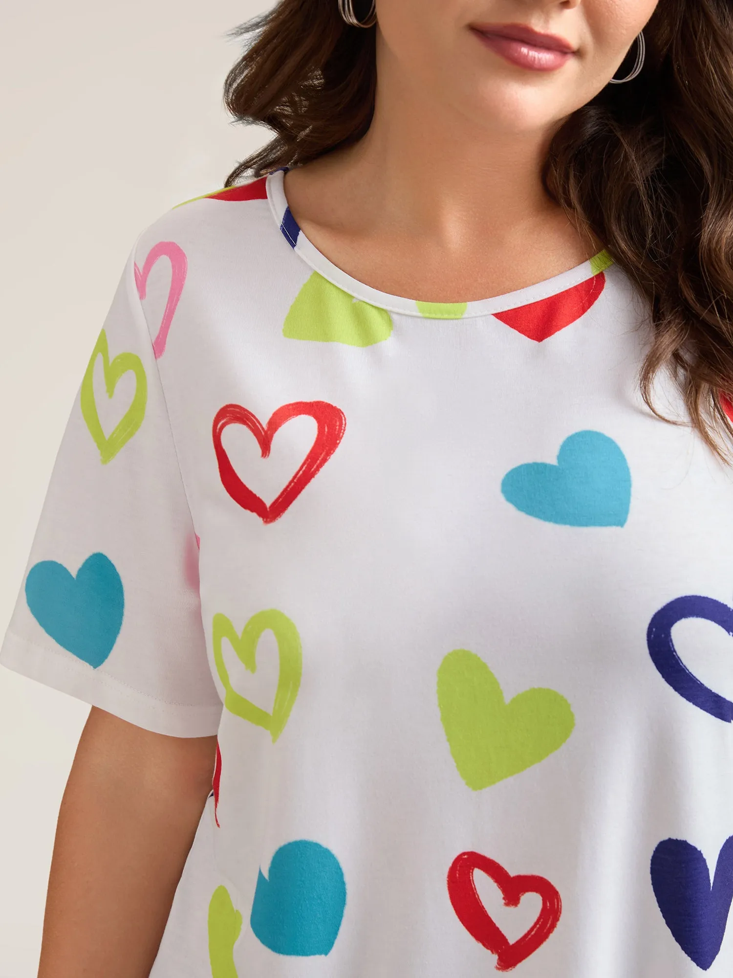 Multi-Color Heart Pattern Round Neck T-Blouse sold by Bloomchic product image thumbnail 3