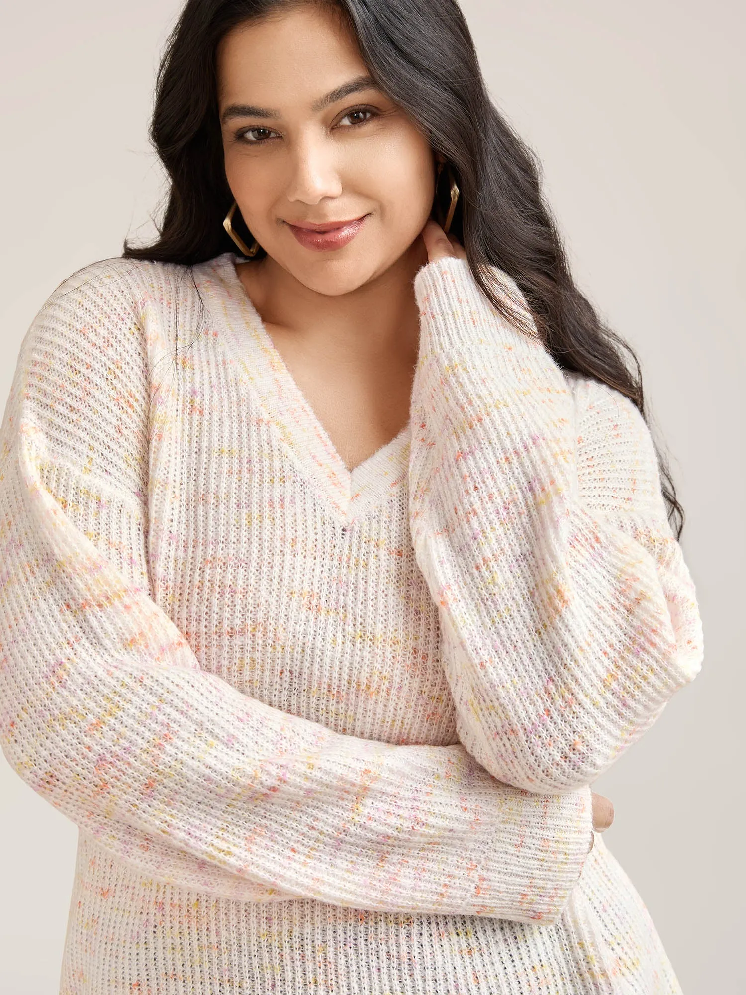 Ribbed Texture V-Neck Fitted Pullover sold by Bloomchic product image thumbnail 4