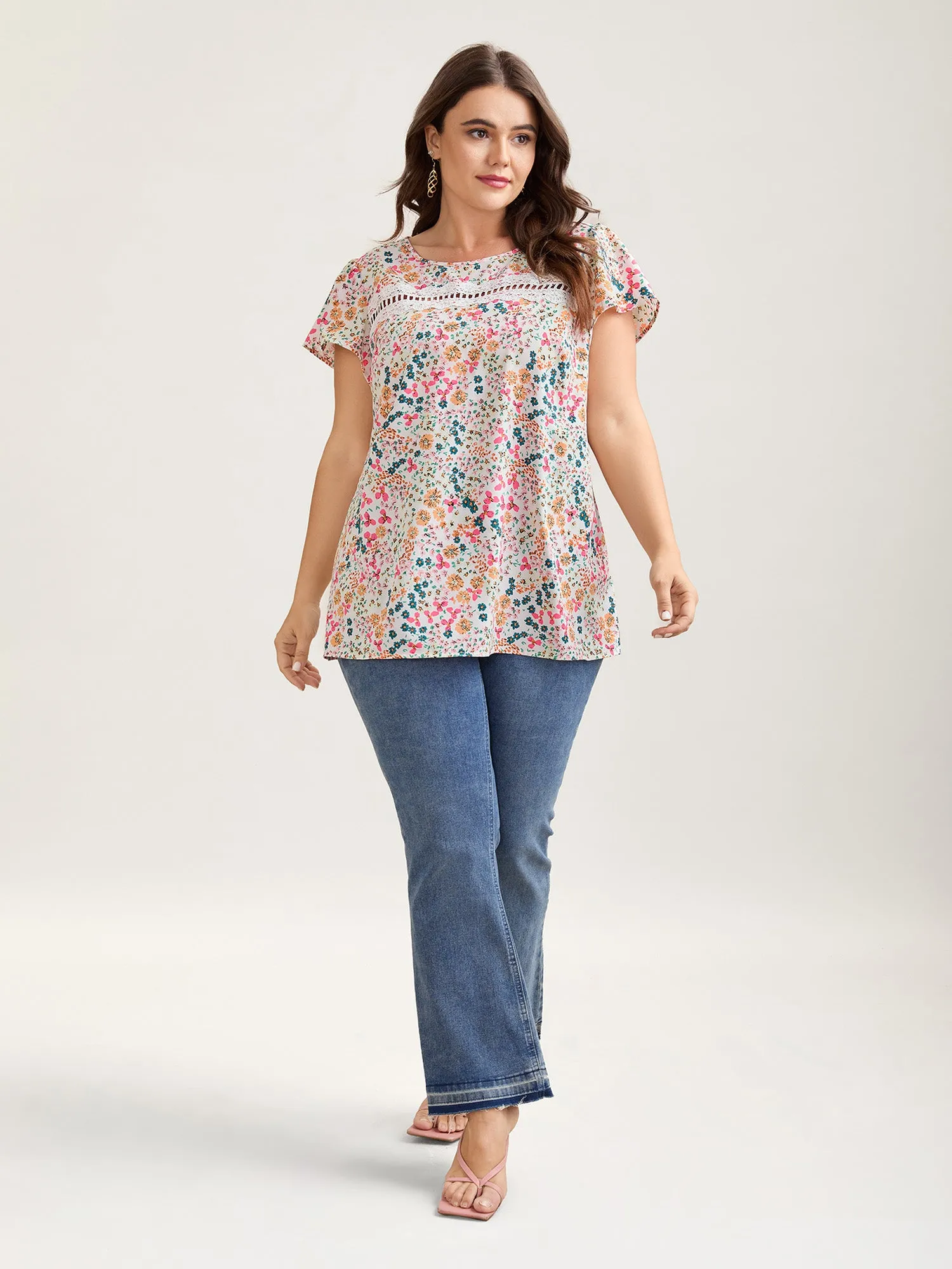 Multi-Color Floral Print Lace Spliced Blouse sold by Bloomchic product image thumbnail 2