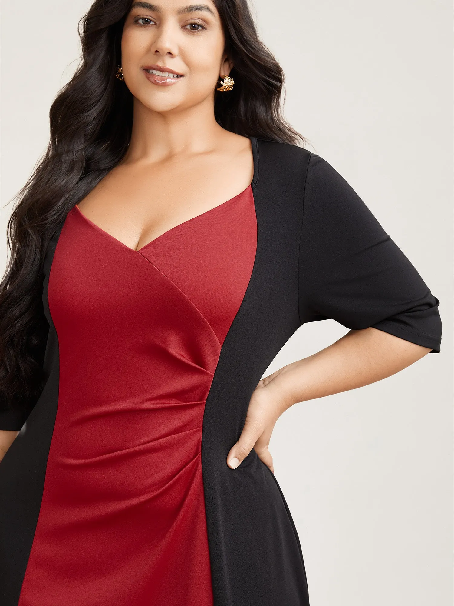 Color Block Fitted Waist Overlap Neck Dress sold by Bloomchic product image thumbnail 3