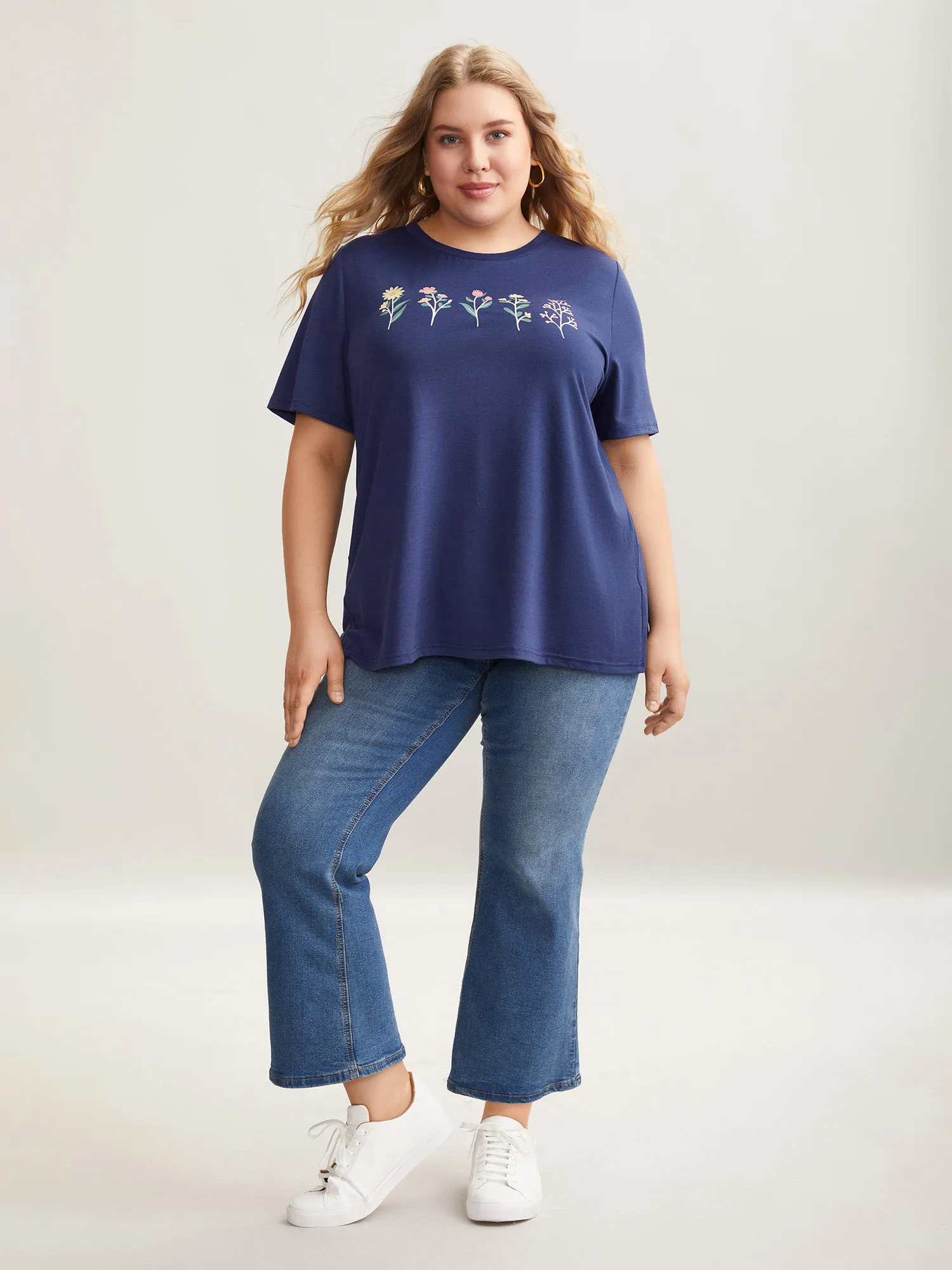 Plants Print Stretchy Crew Neck T-Shirt sold by Bloomchic product image thumbnail 4