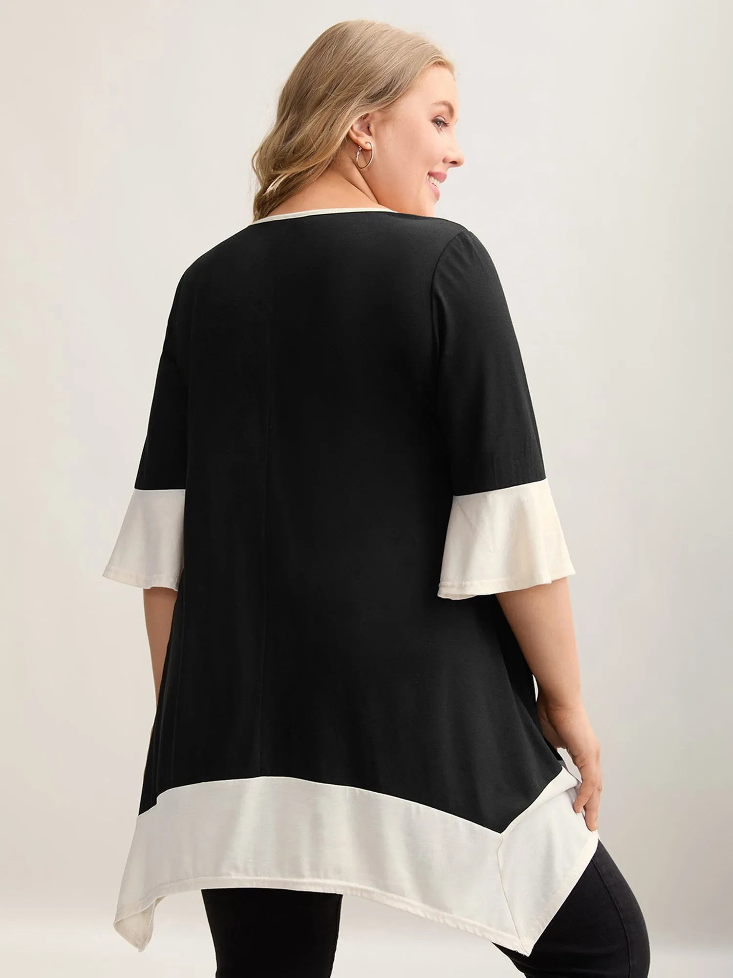 Color Block Hi Low Hem Plain Top sold by Bloomchic product image thumbnail 2