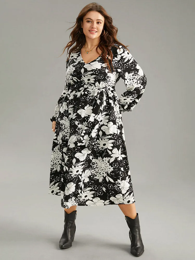 Floral Belted V Neck Lantern Sleeve Dress sold by Bloomchic product image thumbnail 3