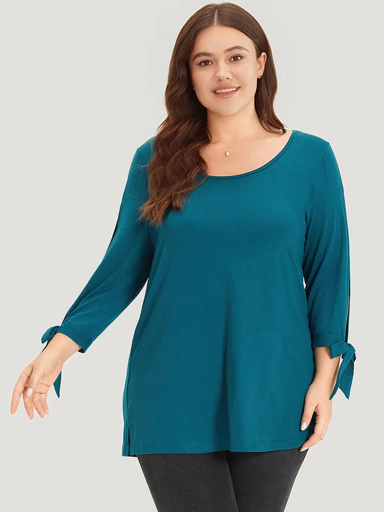 Plain Crew Neck Cut Out Bowknot T-shirt sold by Bloomchic product image thumbnail 4