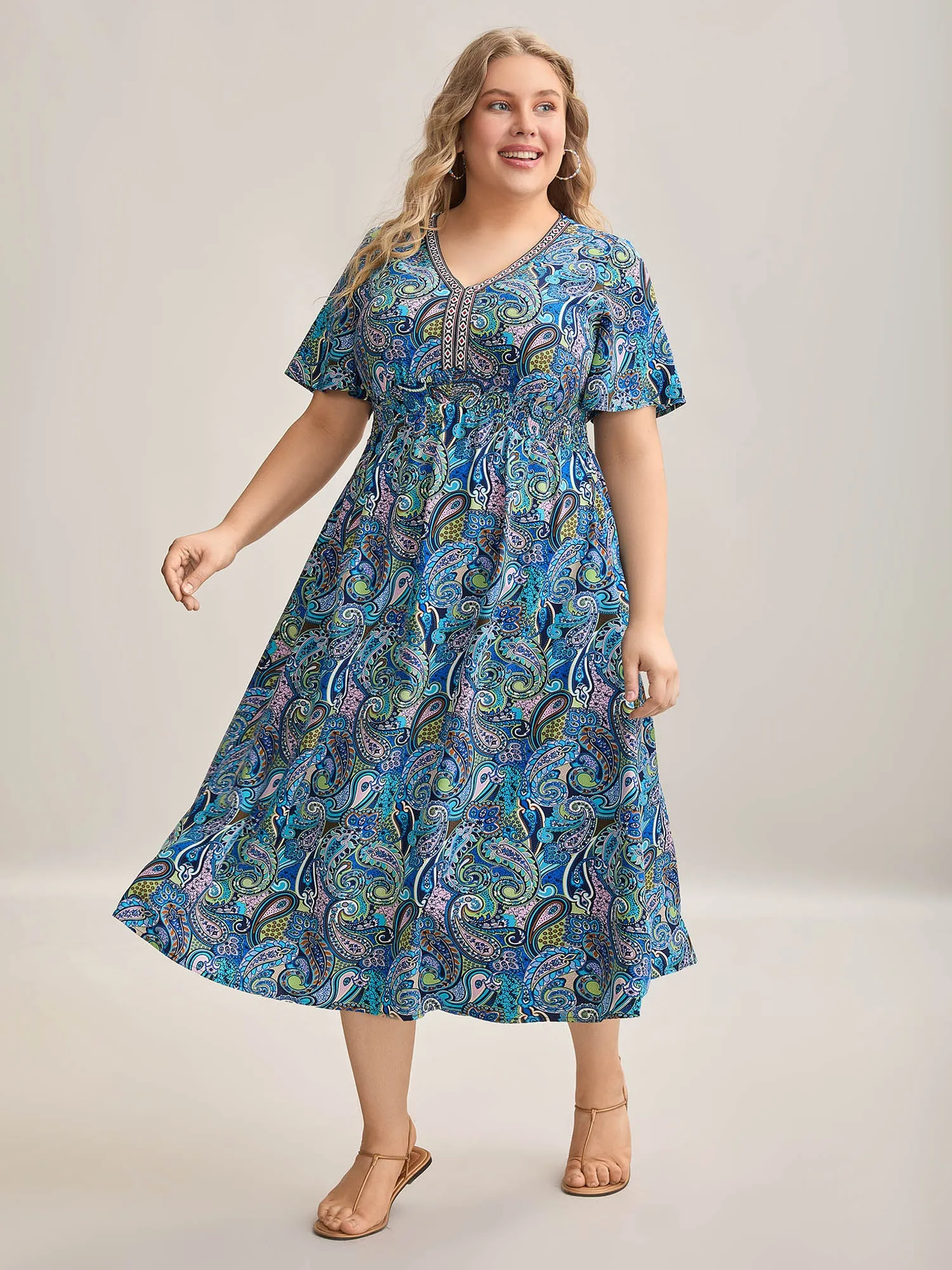 Paisley Print Stretchy Waist Pockets Midi Dress sold by Bloomchic product image thumbnail 3