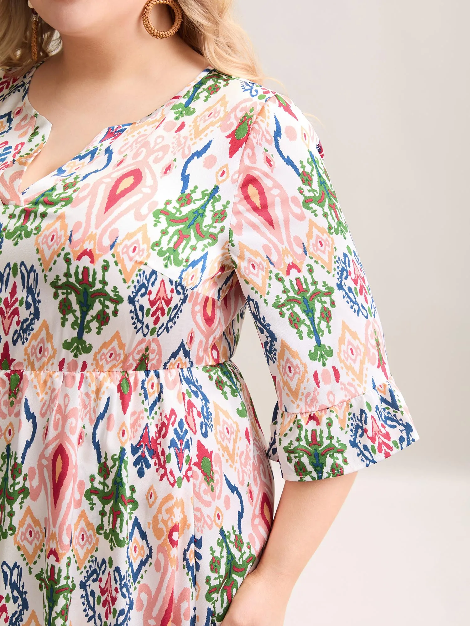 Geometric Color Block Split Neck Midi Dress sold by Bloomchic product image thumbnail 2