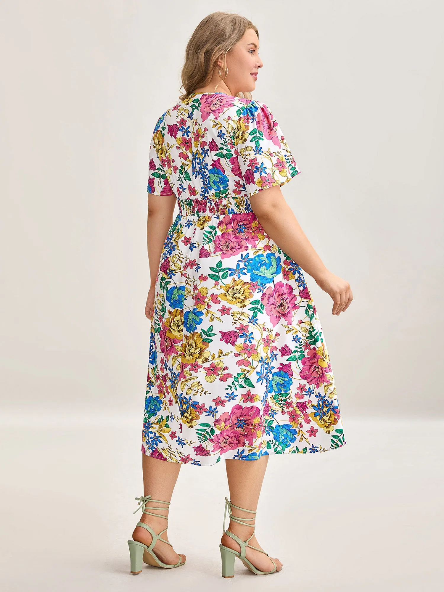 Blooming Flowers Surplice Neck Pockets Dress sold by Bloomchic product image thumbnail 4