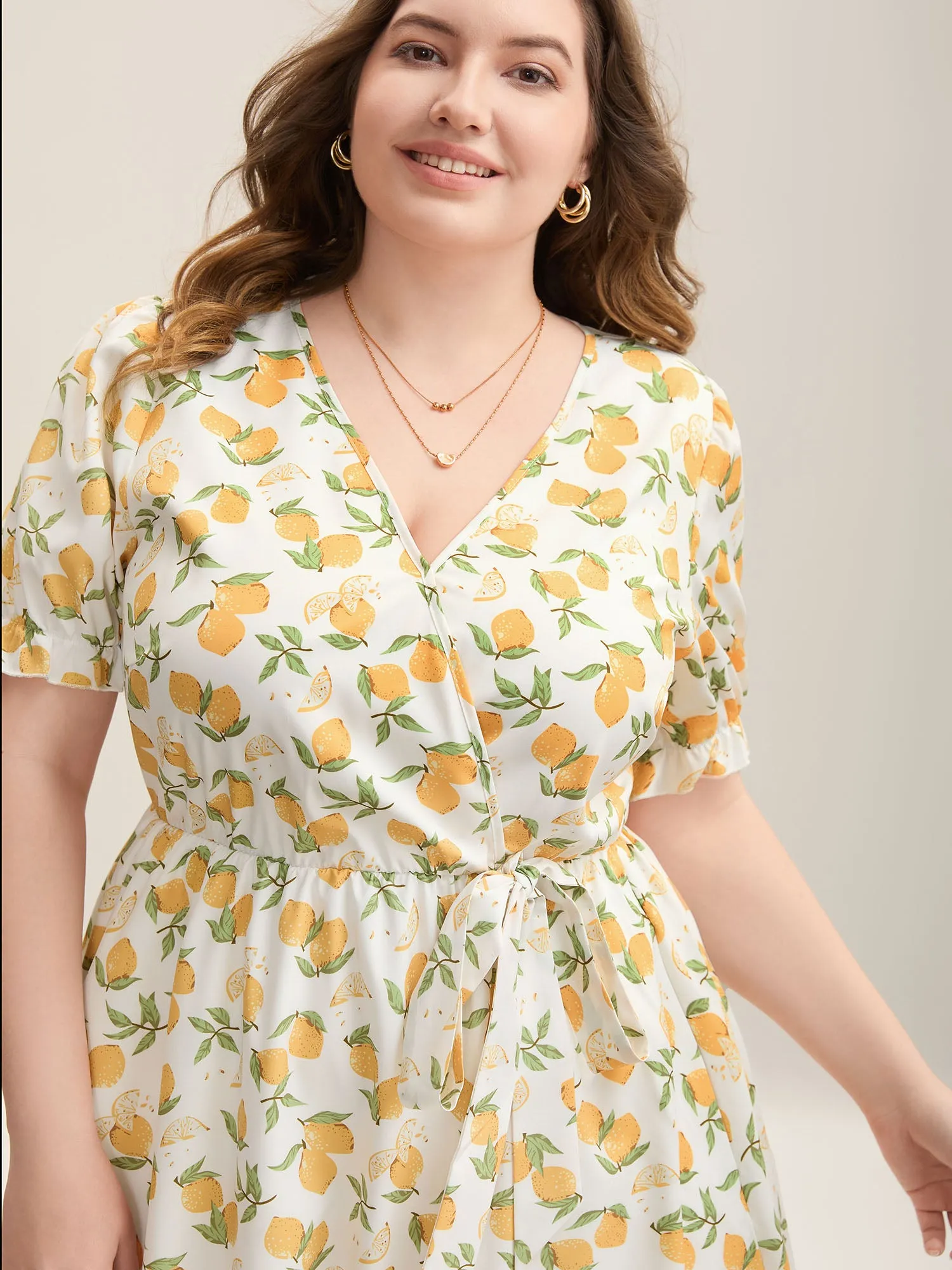 Lemon Print Surplice Stretchy Waist Midi Dress sold by Bloomchic product image thumbnail 2
