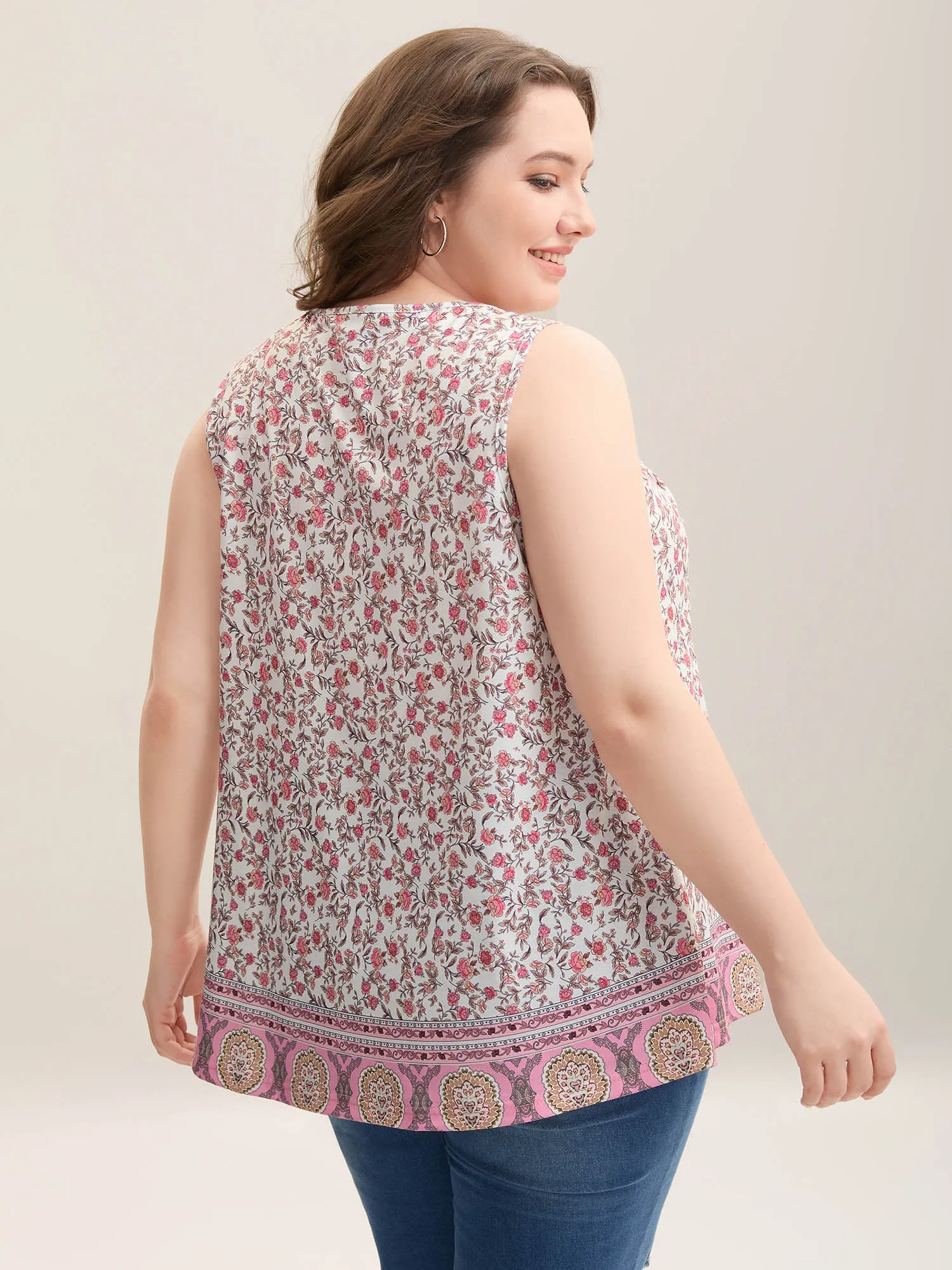 Floral Print Pleated Front Sleeveless Tank sold by Bloomchic product image thumbnail 4