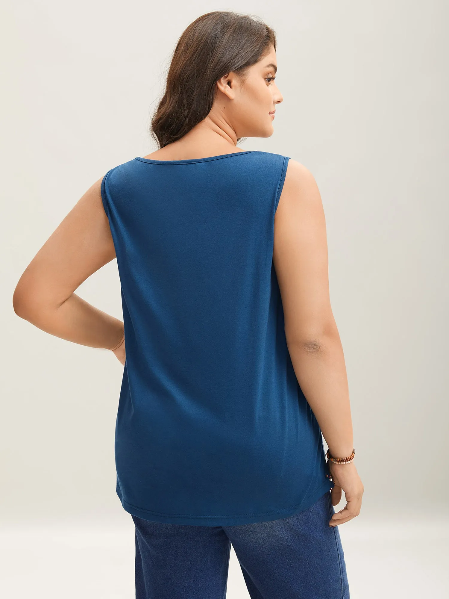 Leafy Printed Hem Pleated Sleeveless Top sold by Bloomchic product image thumbnail 4