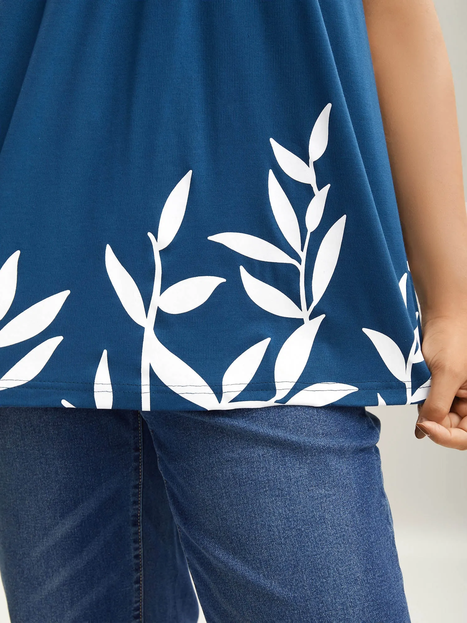 Leafy Printed Hem Pleated Sleeveless Top sold by Bloomchic product image thumbnail 2