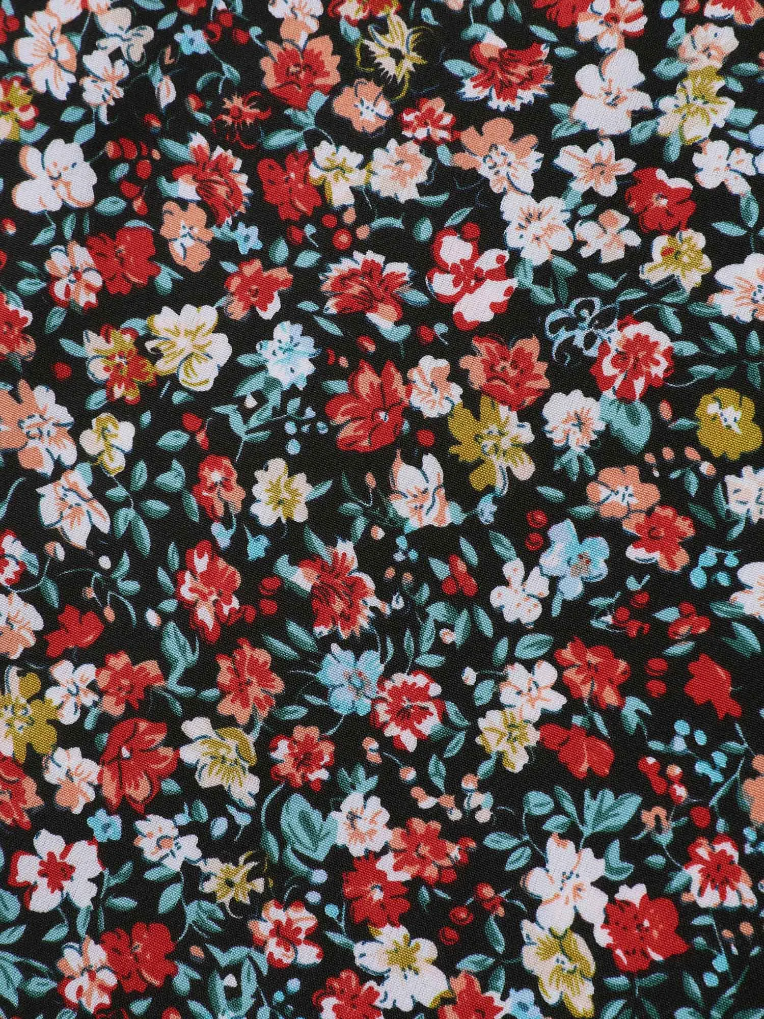 Floral Print Stretchy Smocked Waist Mini Skirt sold by Bloomchic product image thumbnail 4