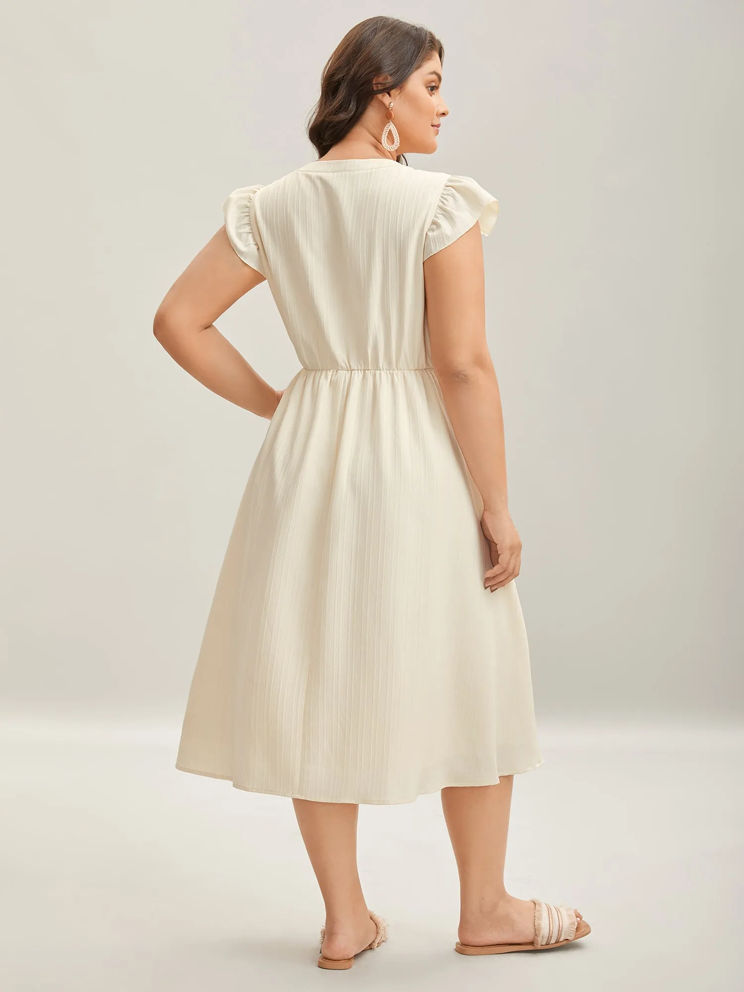 Notched Collar Spliced Pockets Midi Dress sold by Bloomchic product image thumbnail 4
